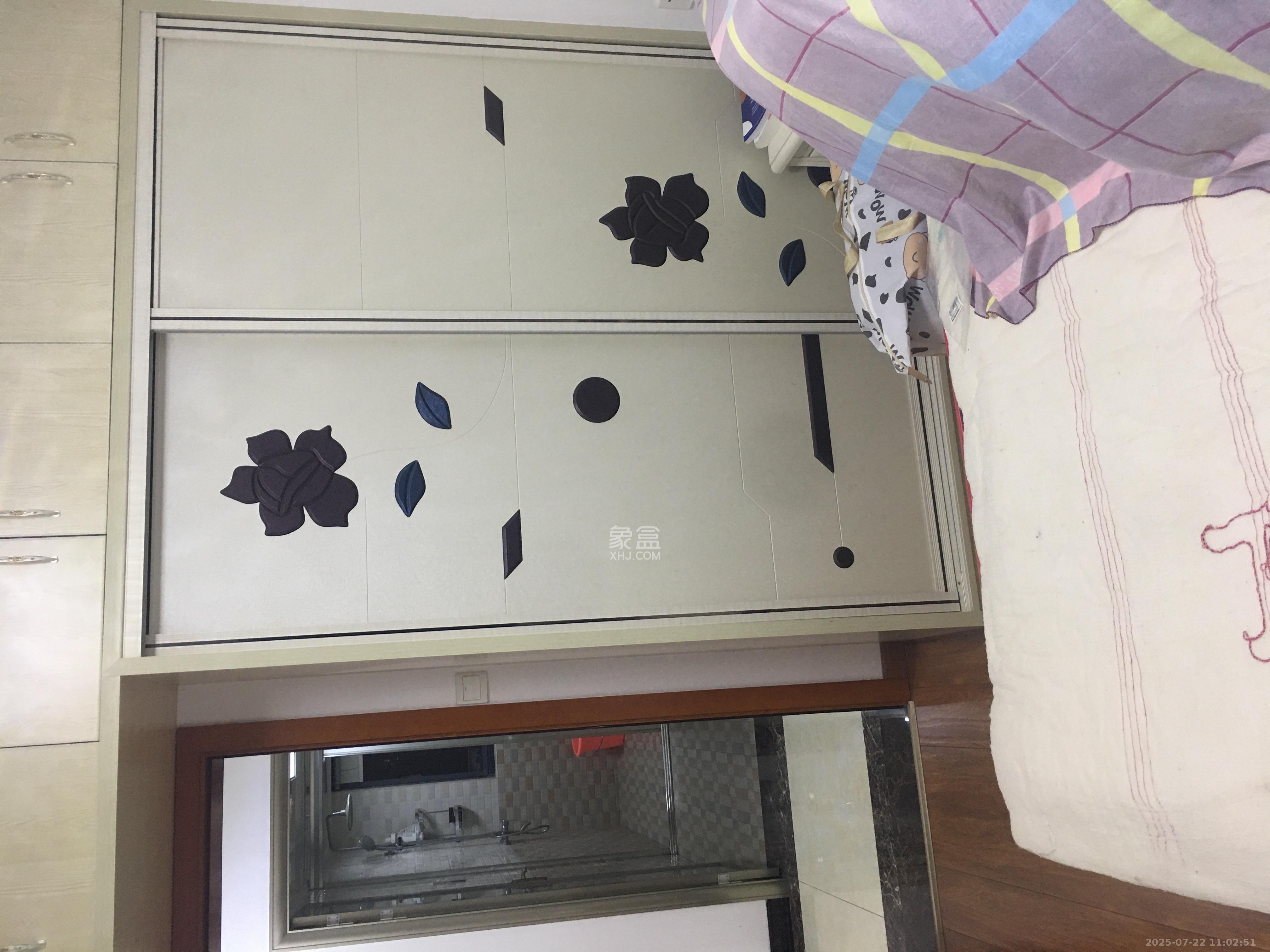 丰源国际 3室2厅2卫 1900.0元/月 丰源国际 3室2厅2卫 1900.0元/月室内图