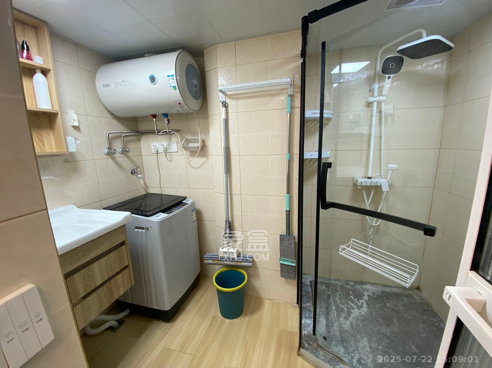 荣盛花语书苑  1室0厅0卫    2100.0元/月 荣盛花语书苑  1室0厅0卫    2100.0元/月室内图