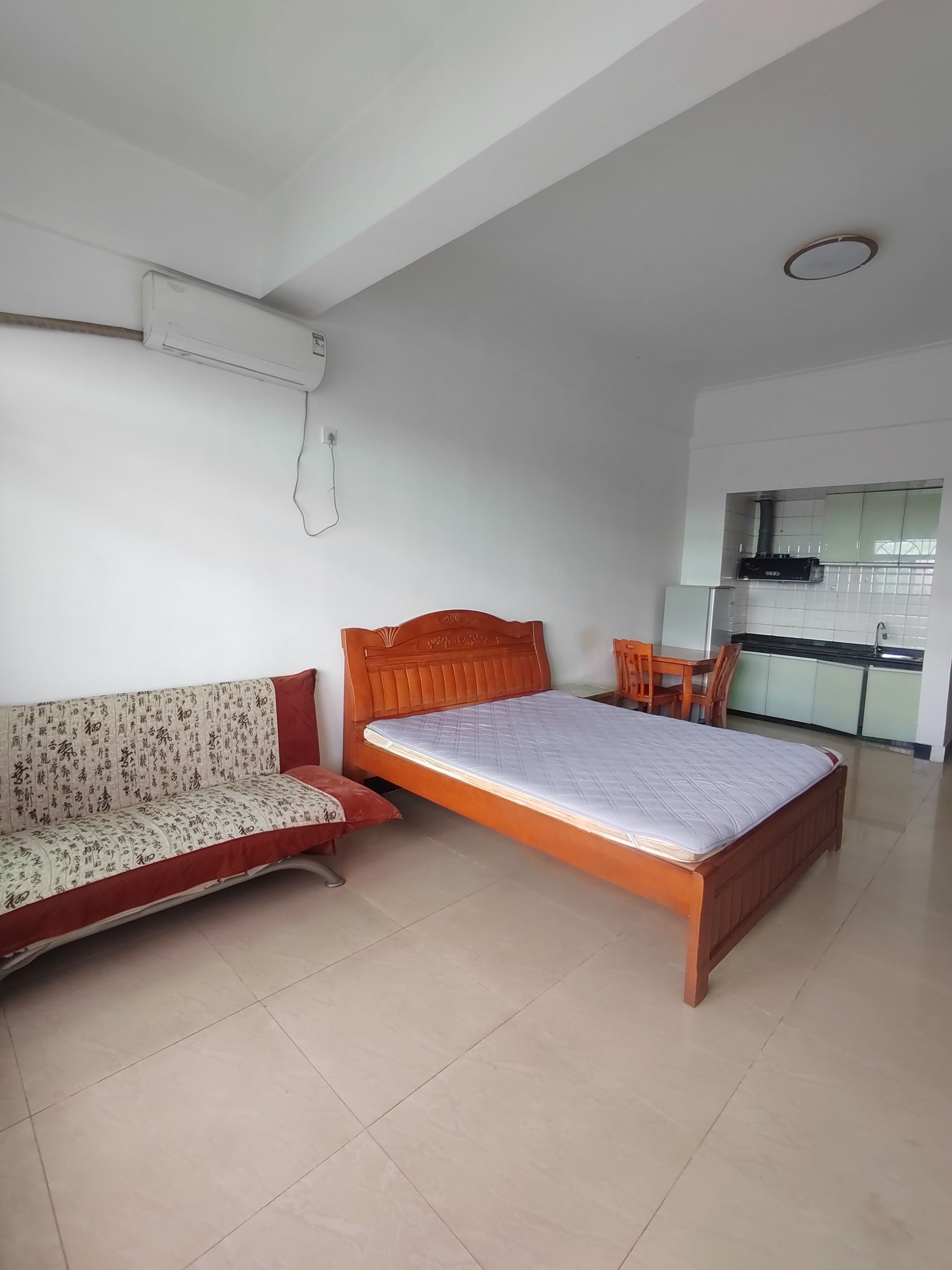 明珠大厦(别名:明珠苑)  1室1厅1卫    1200.0元/月 明珠大厦(别名:明珠苑)  1室1厅1卫    1200.0元/月室内图