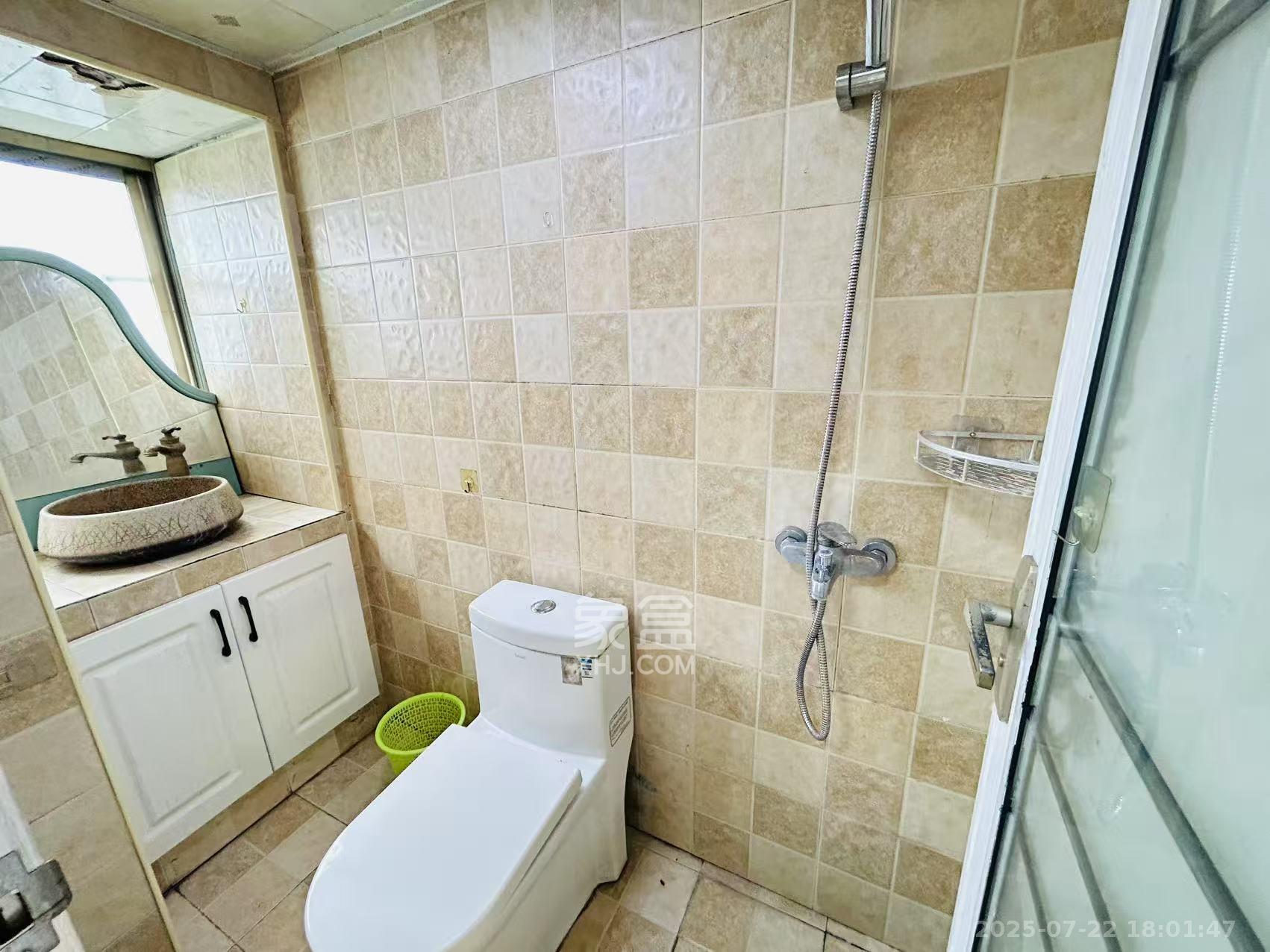 解放村 2室2厅1卫 1200.0元/月 解放村 2室2厅1卫 1200.0元/月室内图