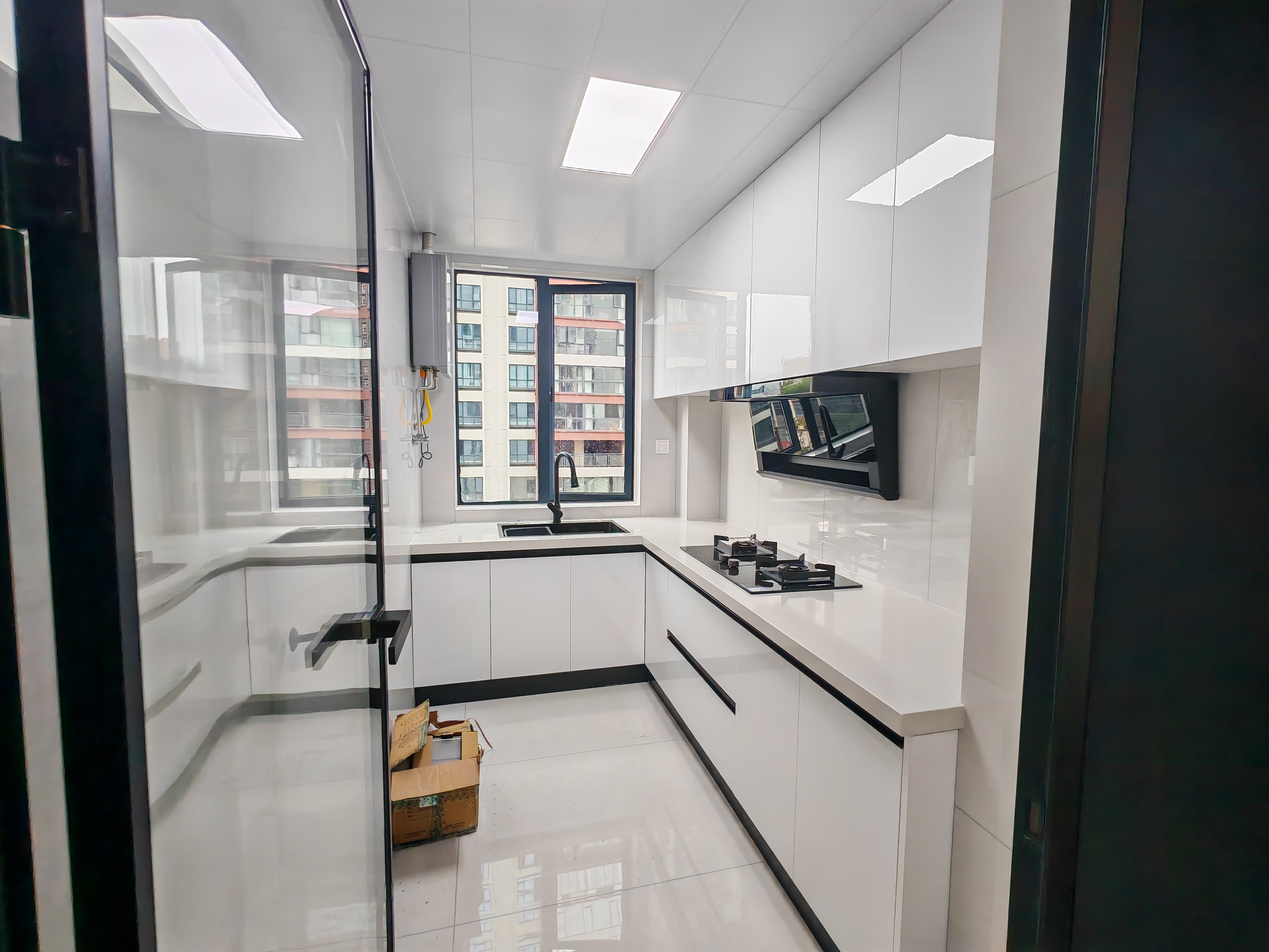 南门口安置小区二期 2室2厅1卫 2000.0元/月 南门口安置小区二期 2室2厅1卫 2000.0元/月室内图