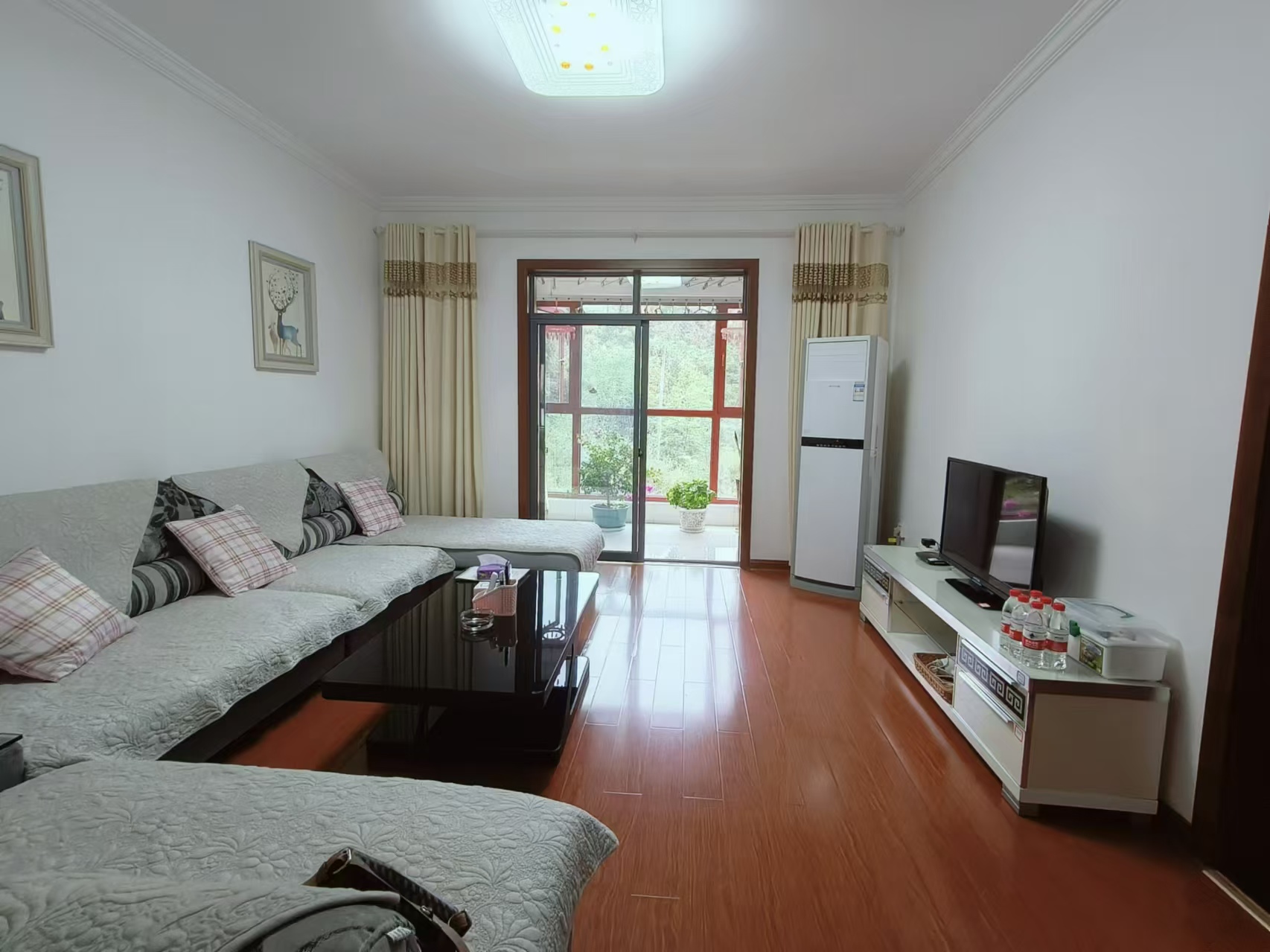 天门壹号 3室2厅2卫 2400.0元/月 天门壹号 3室2厅2卫 2400.0元/月室内图