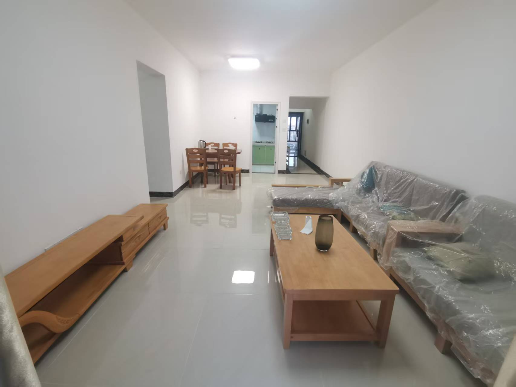 万景峰一期  3室2厅2卫    2300.0元/月 万景峰一期  3室2厅2卫    2300.0元/月室内图