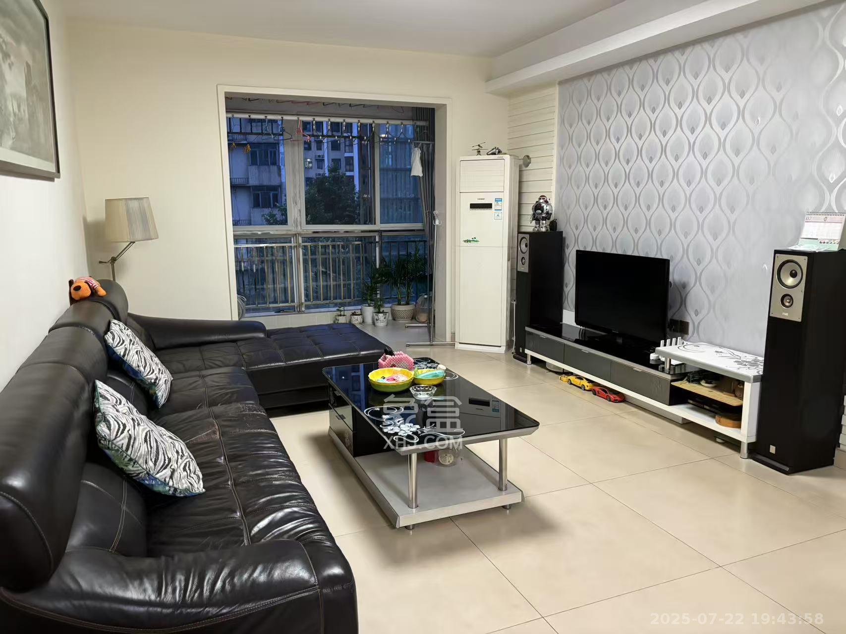 水映青山 2室2厅1卫 2000.0元/月 水映青山 2室2厅1卫 2000.0元/月室内图