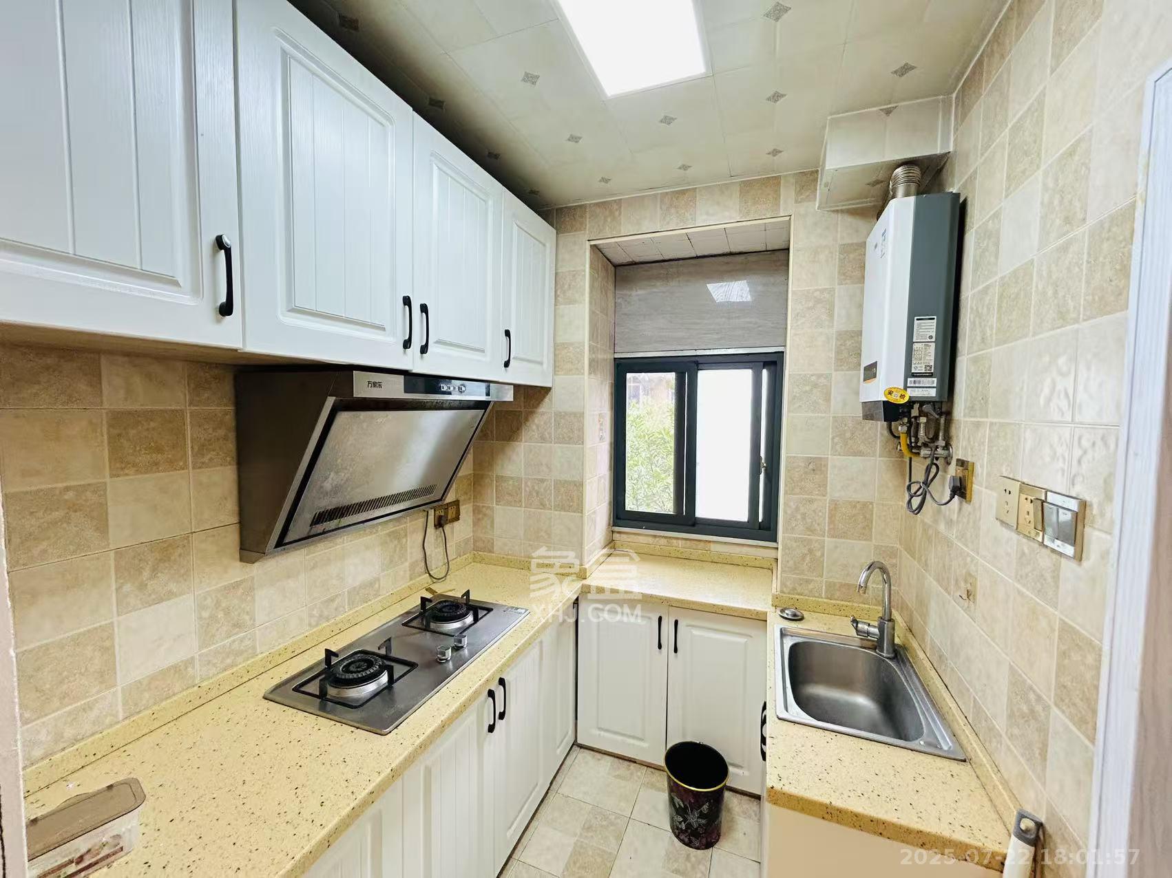 解放村 2室2厅1卫 1200.0元/月 解放村 2室2厅1卫 1200.0元/月室内图