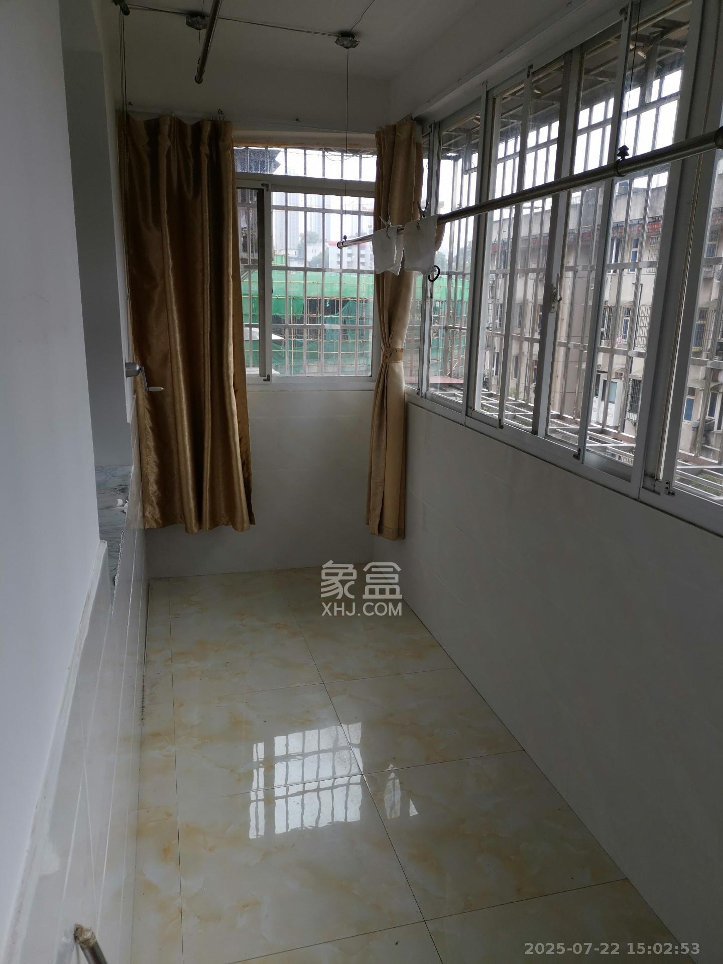 广厦新村  2室1厅1卫    1400.0元/月室内图