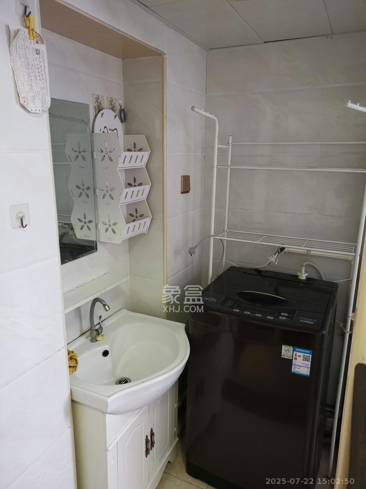 广厦新村 2室1厅1卫 1400.0元/月 广厦新村 2室1厅1卫 1400.0元/月室内图