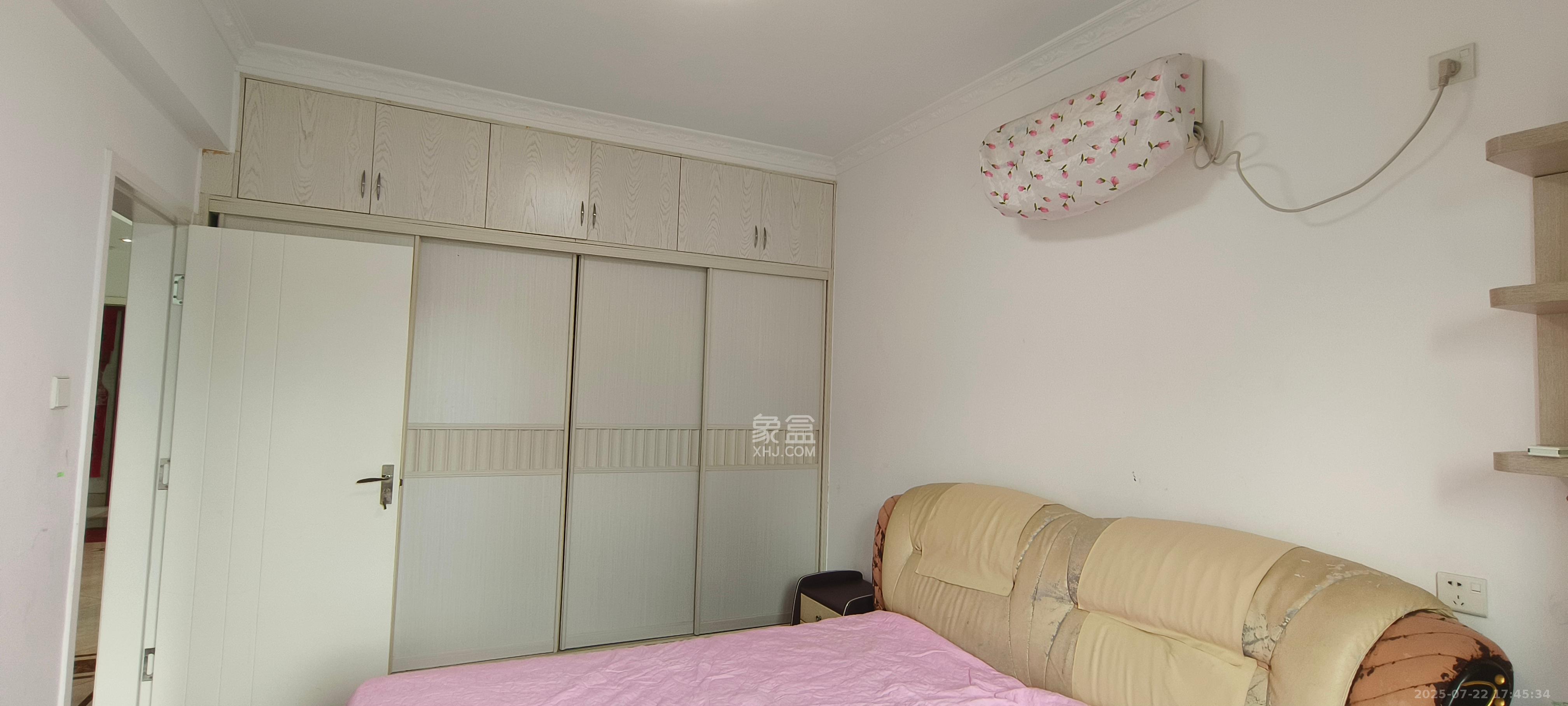 万博汇 2室1厅1卫 2900.0元/月 万博汇 2室1厅1卫 2900.0元/月室内图