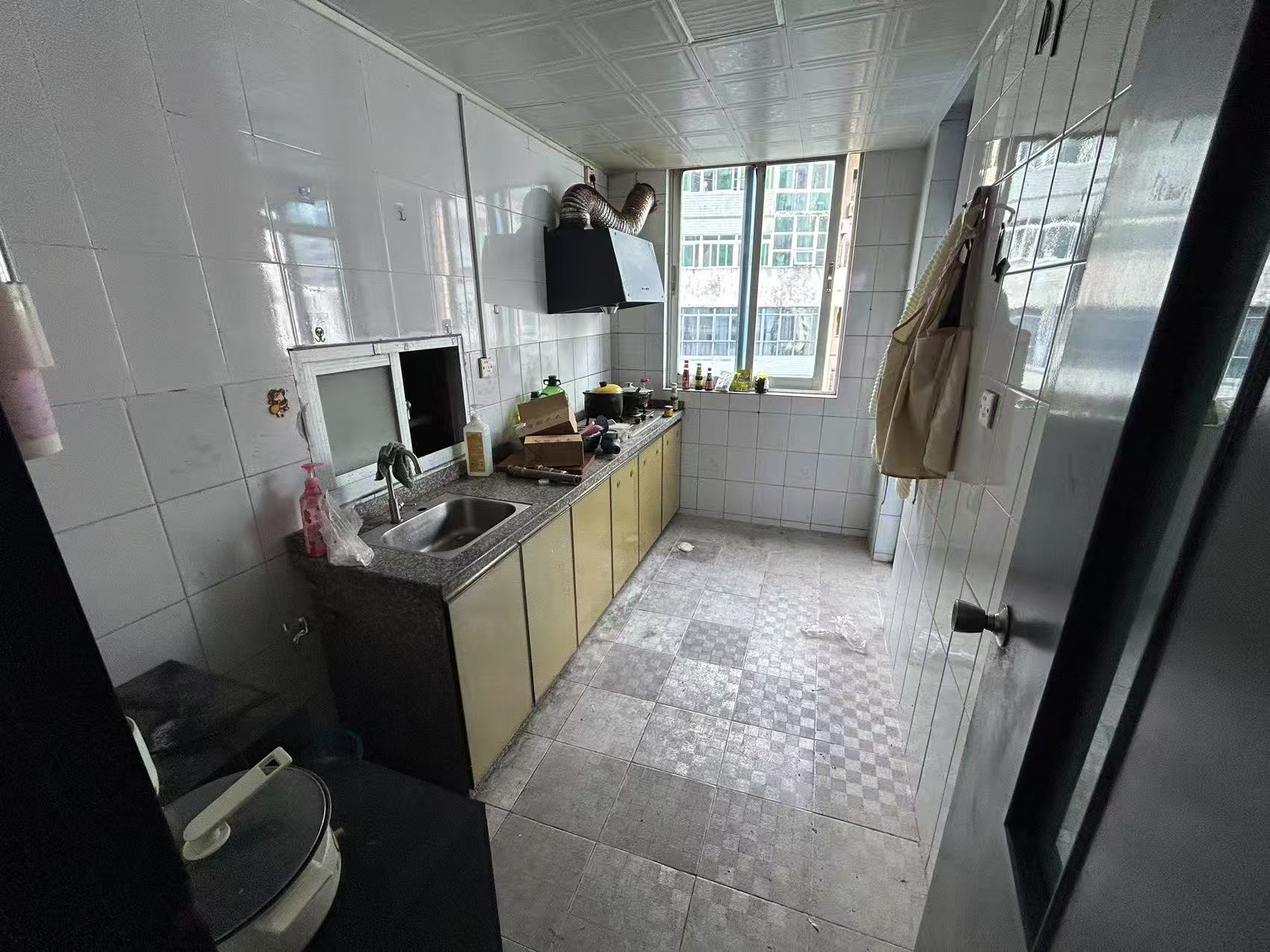 百金城小区 3室2厅2卫 2700.0元/月 百金城小区 3室2厅2卫 2700.0元/月室内图