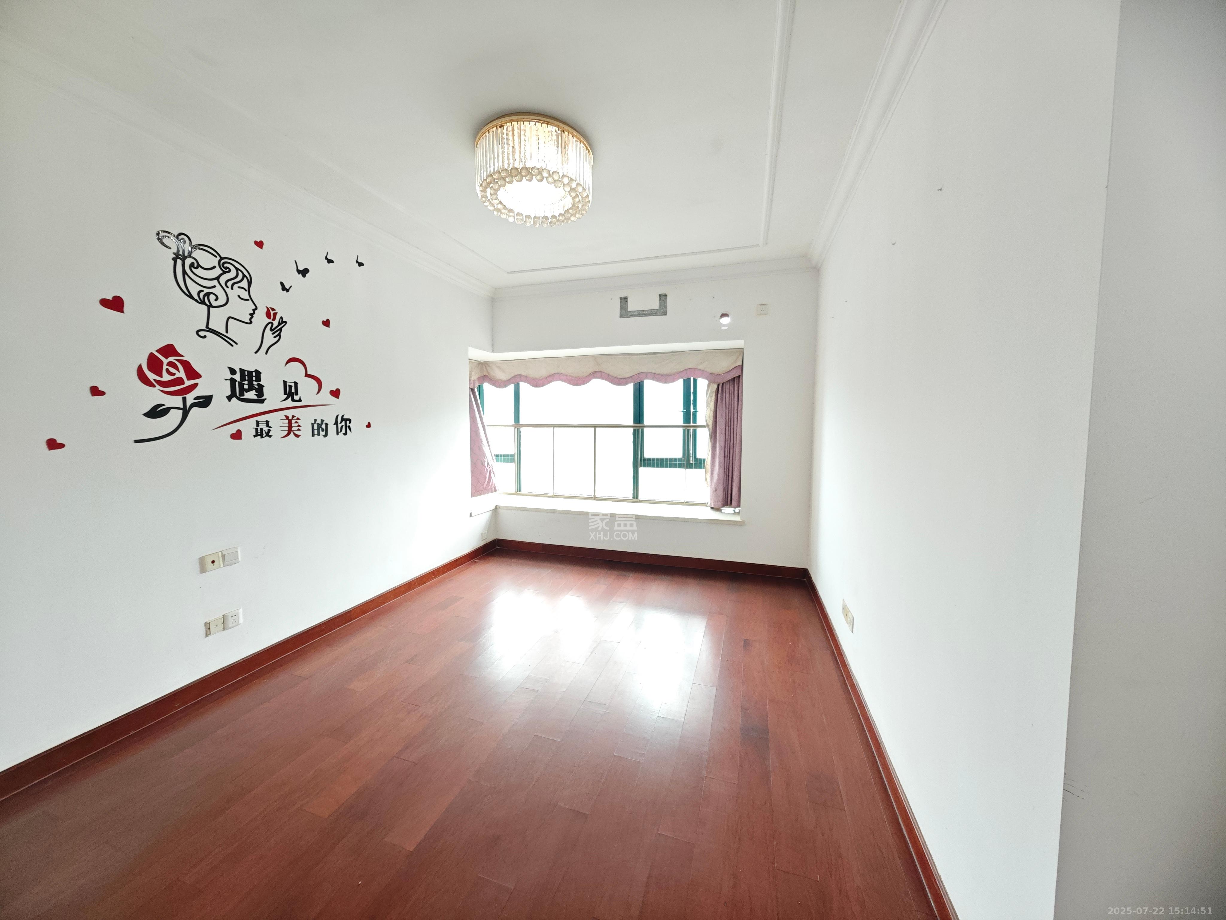 恒大翡翠华庭  3室2厅2卫    2200.0元/月室内图