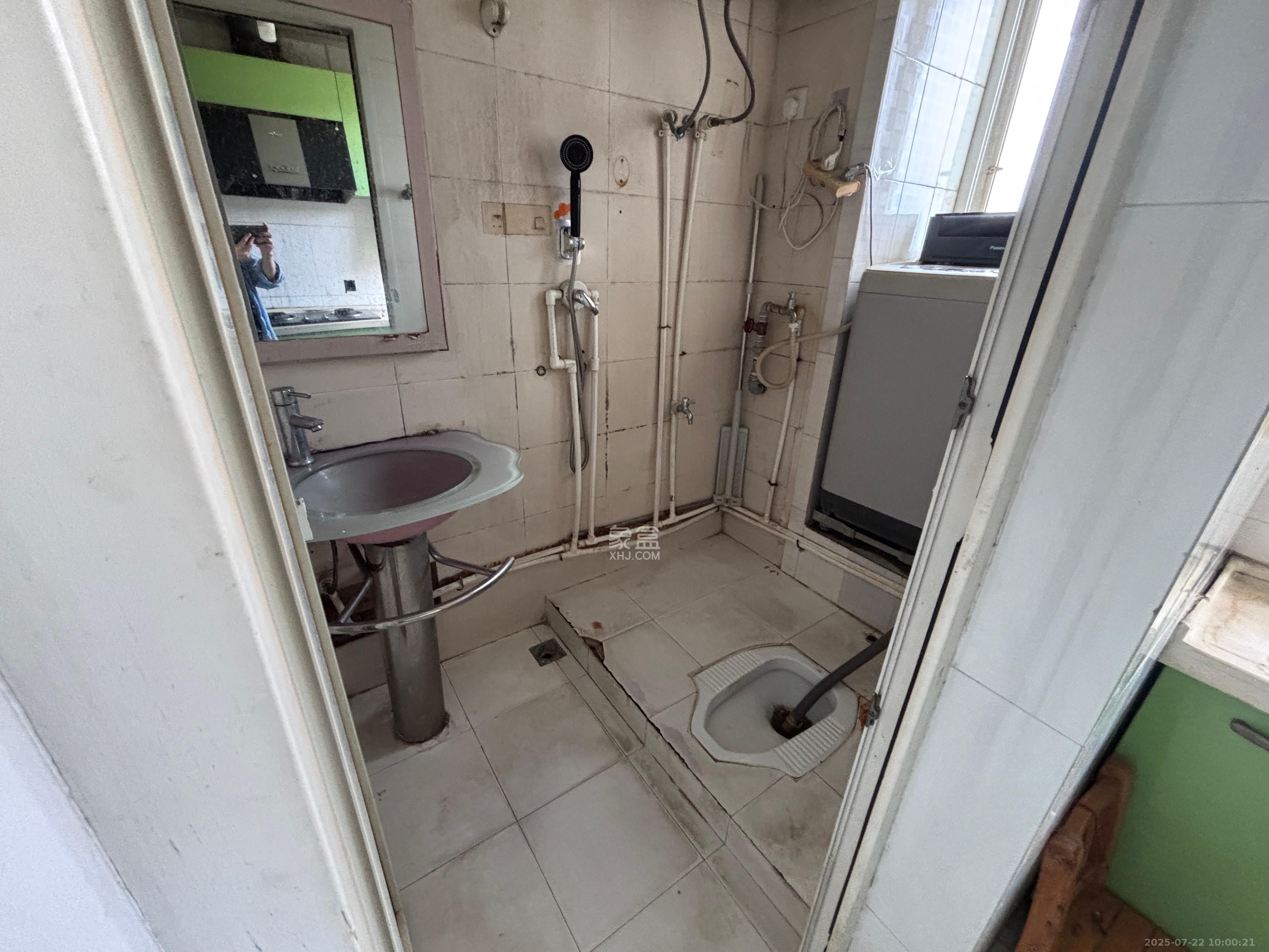 长坡社区 1室2厅1卫 1200.0元/月 长坡社区 1室2厅1卫 1200.0元/月室内图