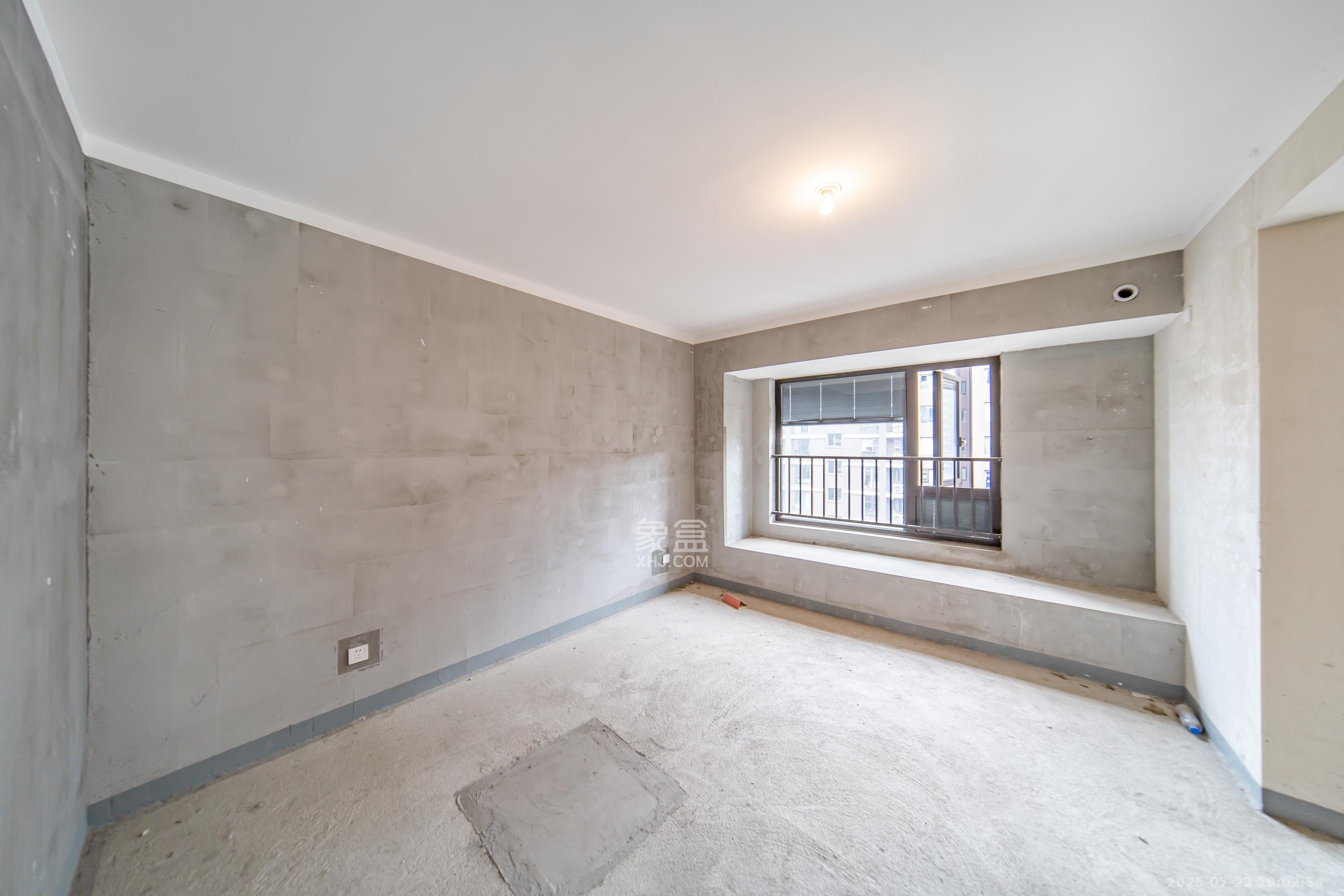 建发电建江山悦 4室2厅2卫 160.0万 建发电建江山悦 4室2厅2卫 160.0万卧室