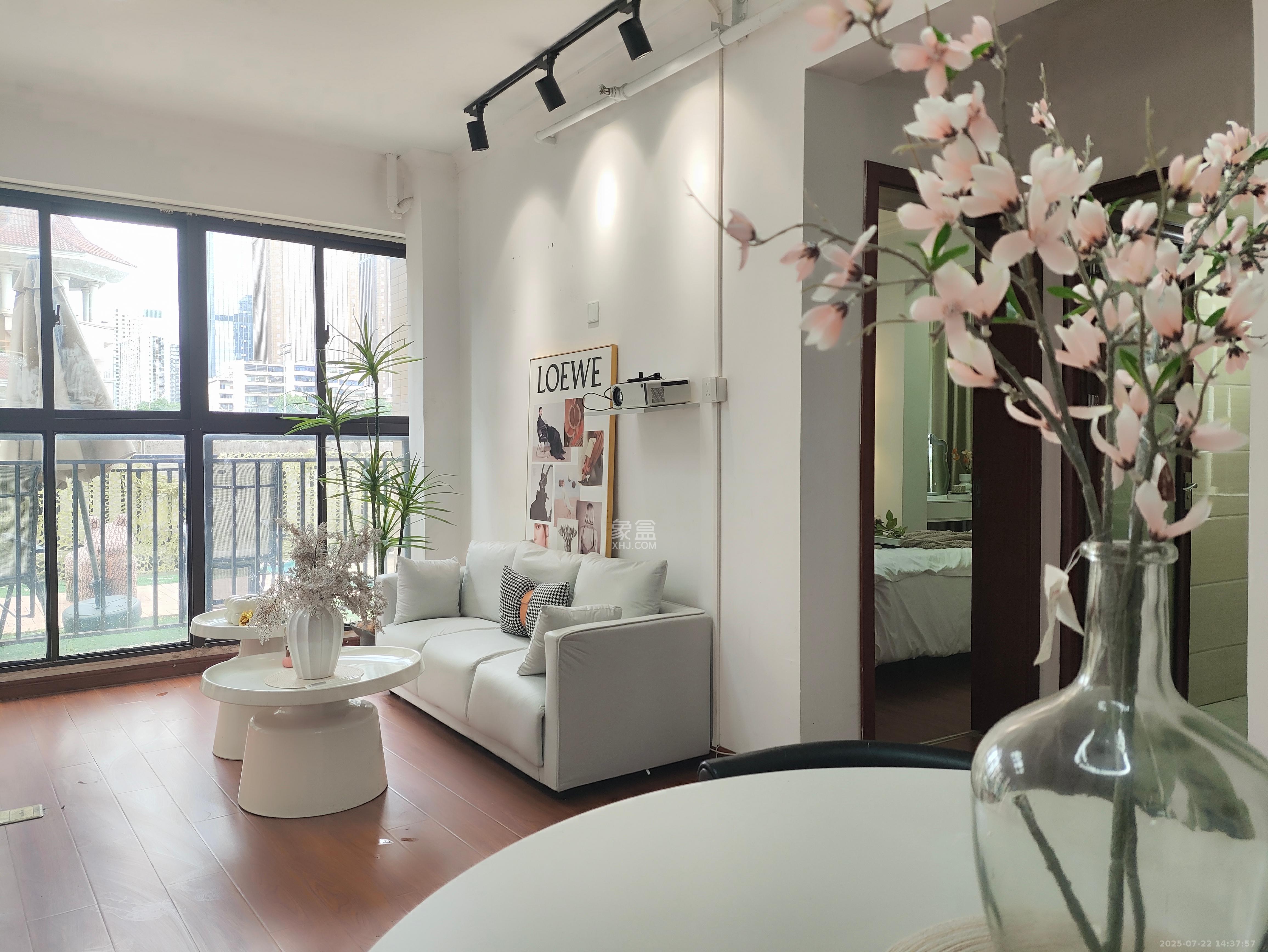 钱隆樽品(一、二、三期) 2室1厅1卫 3380.0元/月 钱隆樽品(一、二、三期) 2室1厅1卫 3380.0元/月室内图