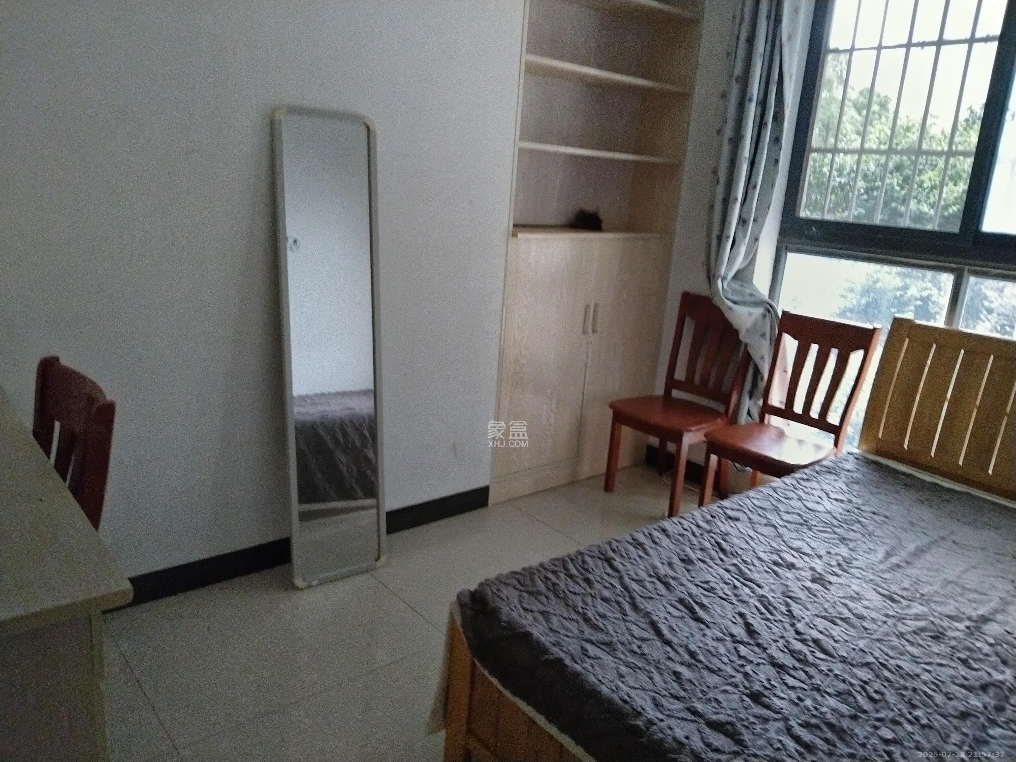 鑫远熙山 3室2厅1卫 2000.0元/月 鑫远熙山 3室2厅1卫 2000.0元/月室内图
