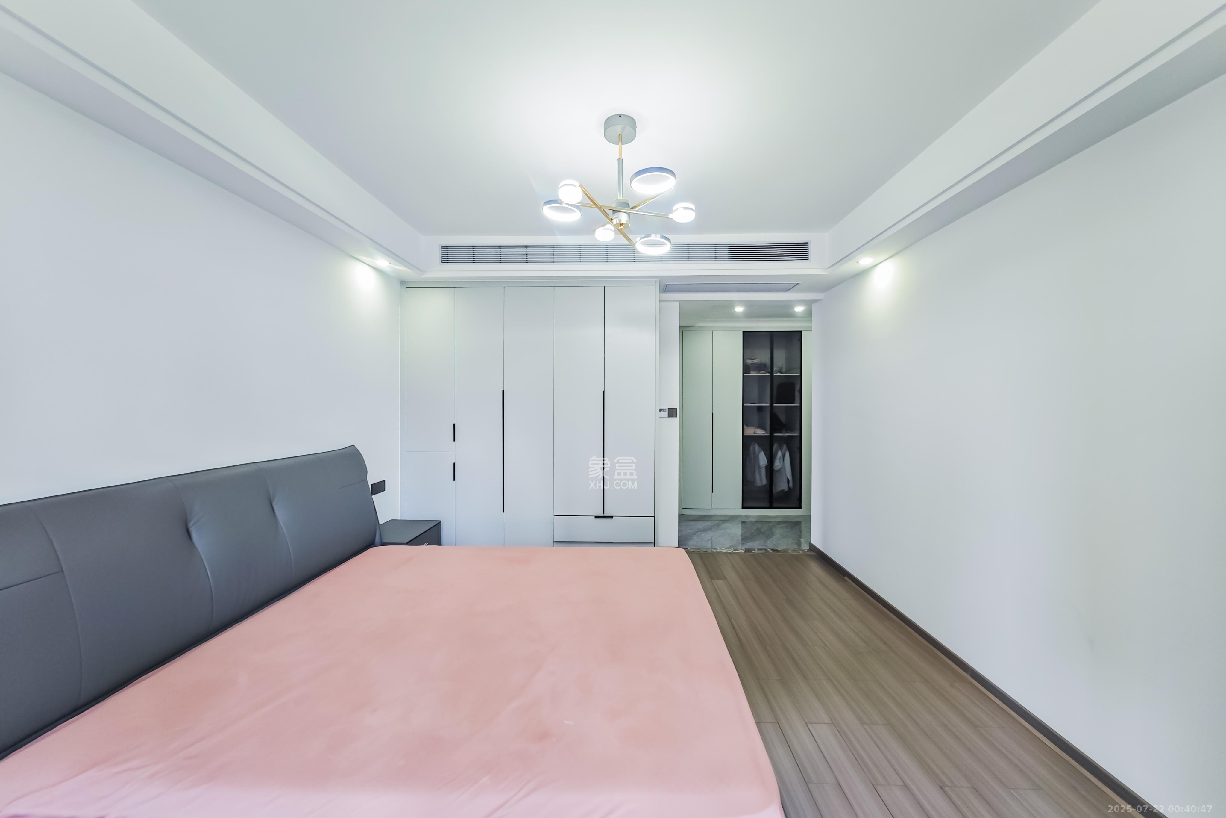 兴旺正佳广场(金石雅苑) 5室2厅2卫 139.0万 兴旺正佳广场(金石雅苑) 5室2厅2卫 139.0万其他