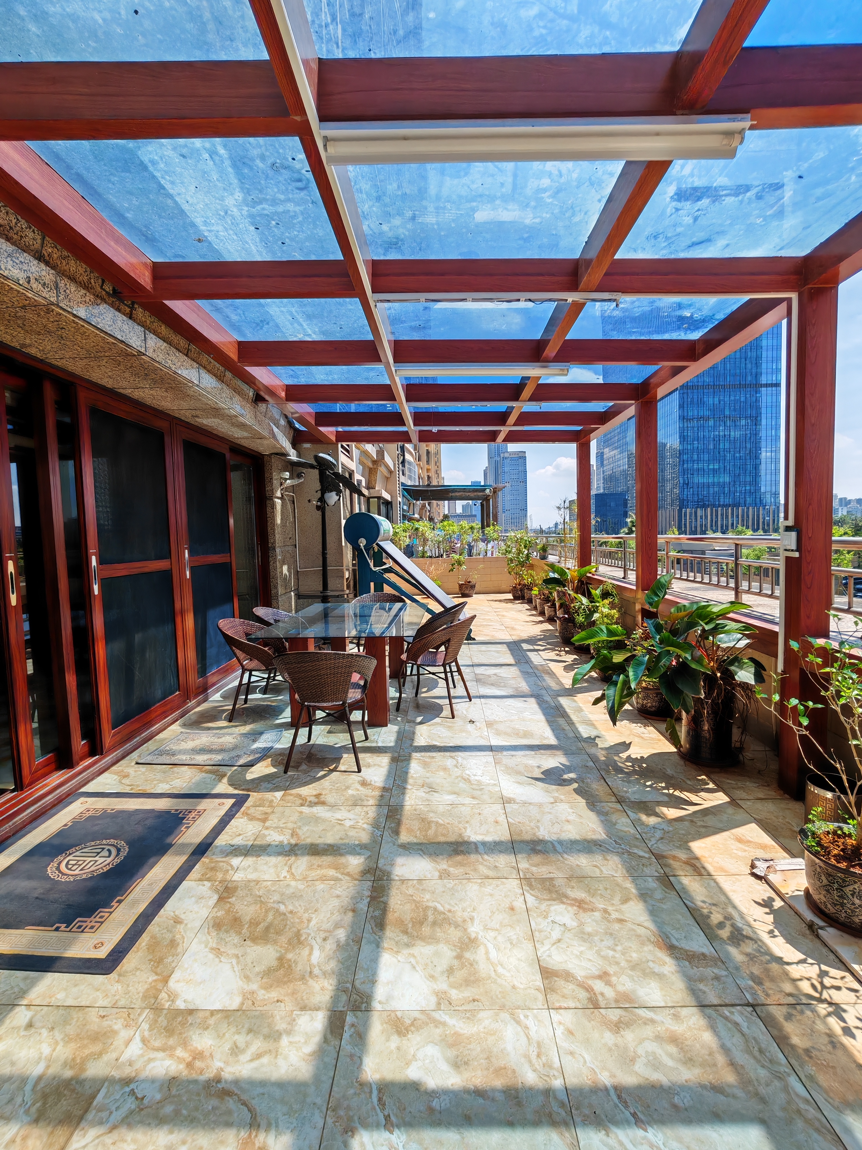 海阔天空-国瑞城三期(铂仕苑) 4室2厅3卫 9000.0元/月 海阔天空-国瑞城三期(铂仕苑) 4室2厅3卫 9000.0元/月室内图