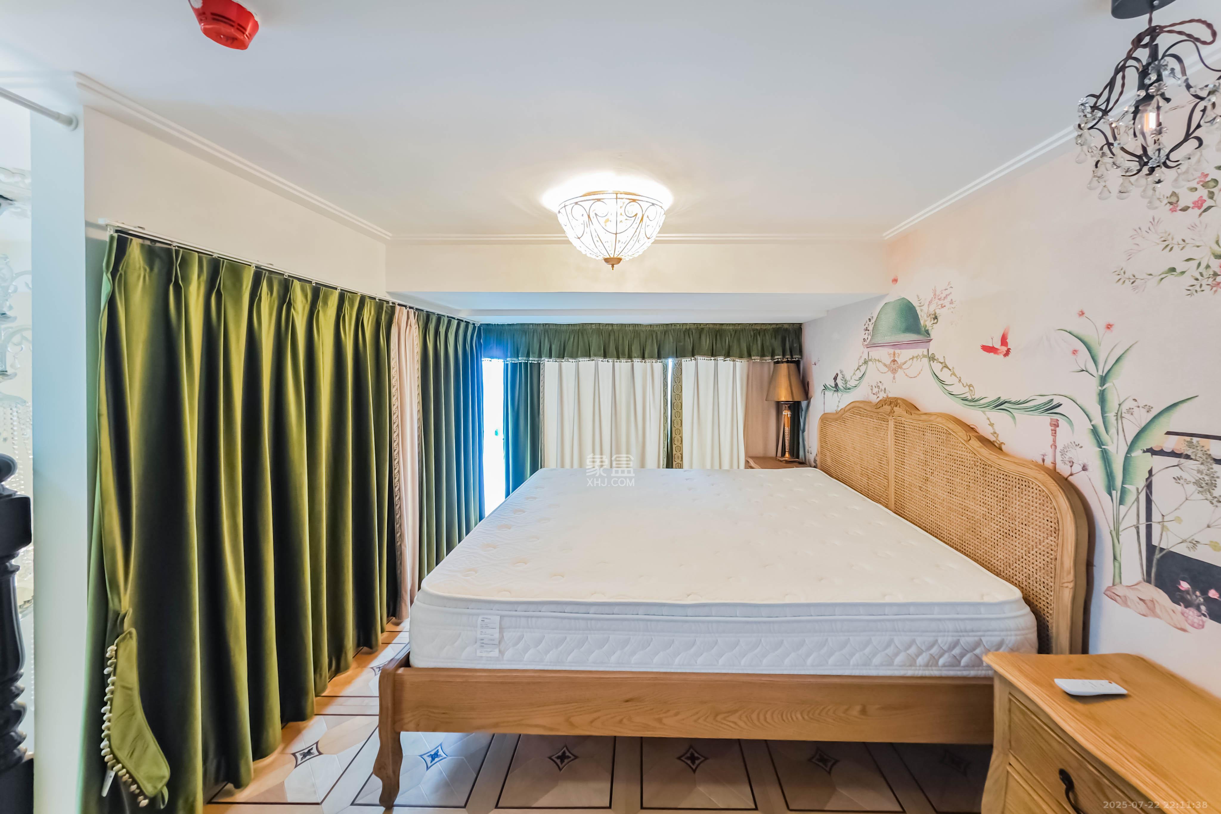 京武浪琴山三期(京武中心) 2室1厅1卫 108.0万 京武浪琴山三期(京武中心) 2室1厅1卫 108.0万卧室