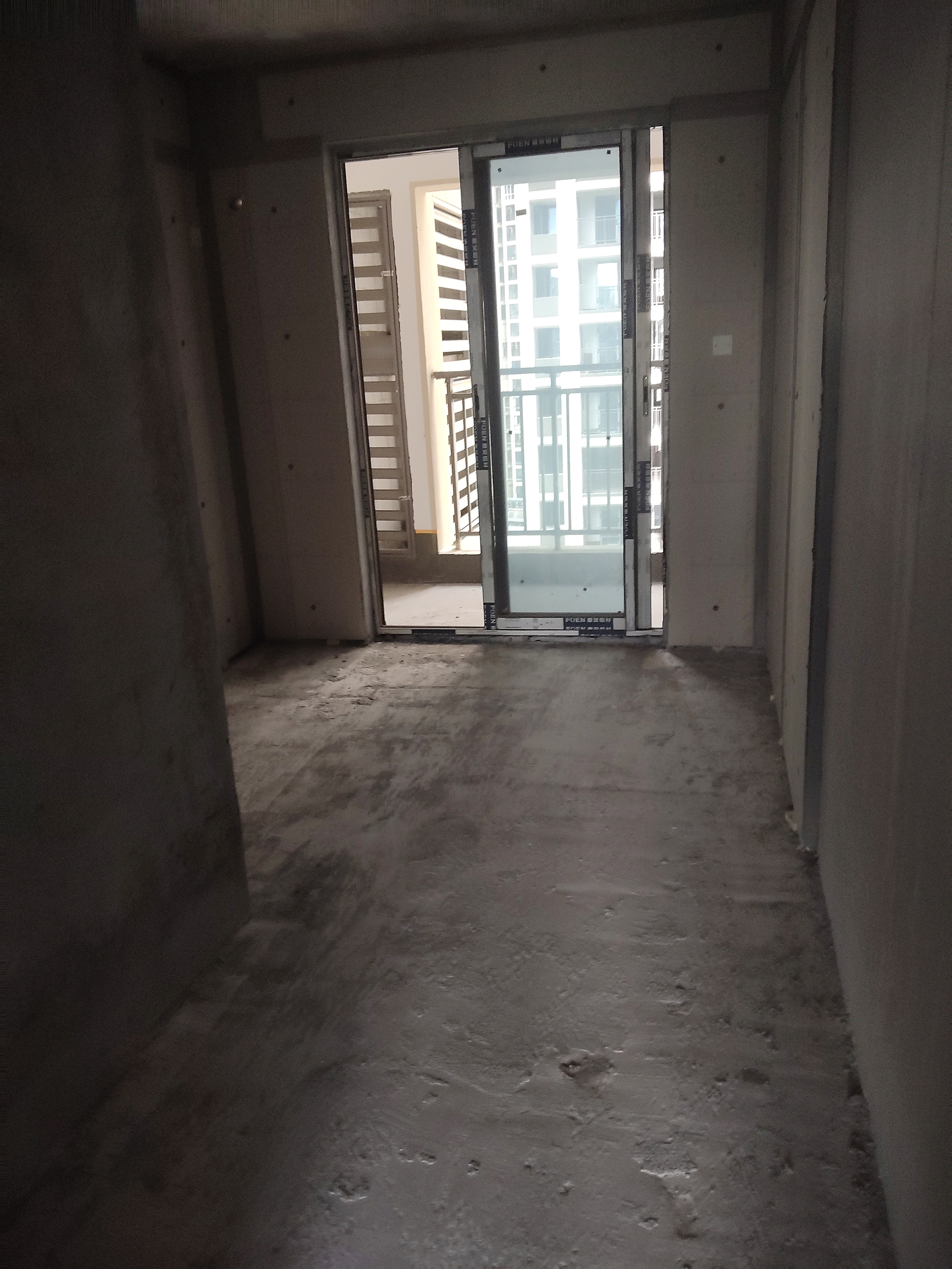 吾悦广场 4室2厅2卫 72.0万 吾悦广场 4室2厅2卫 72.0万客厅