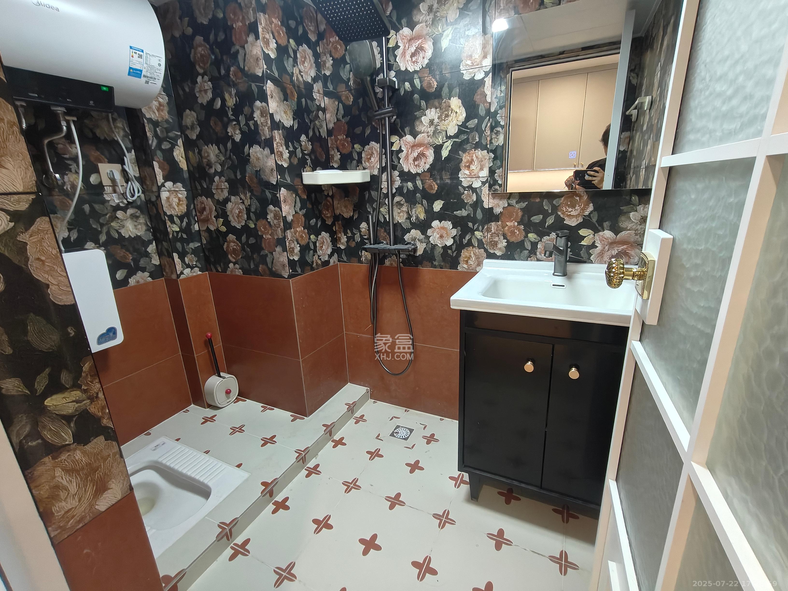 卓越伊景苑  1室0厅0卫   2100.00元/月室内图
