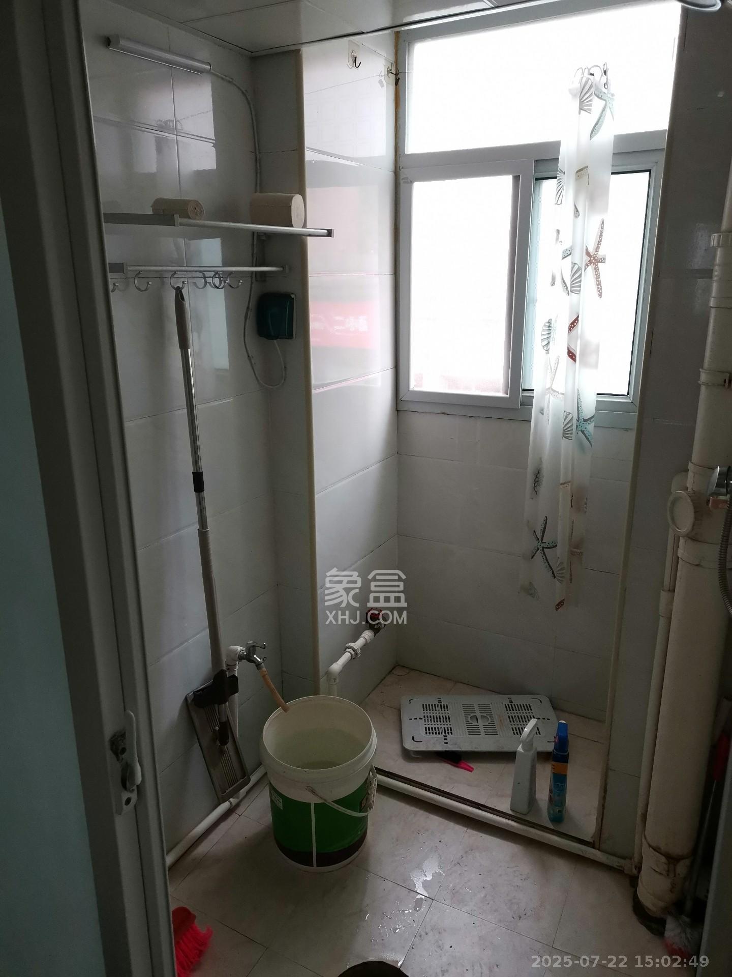 广厦新村  2室1厅1卫    1400.0元/月室内图