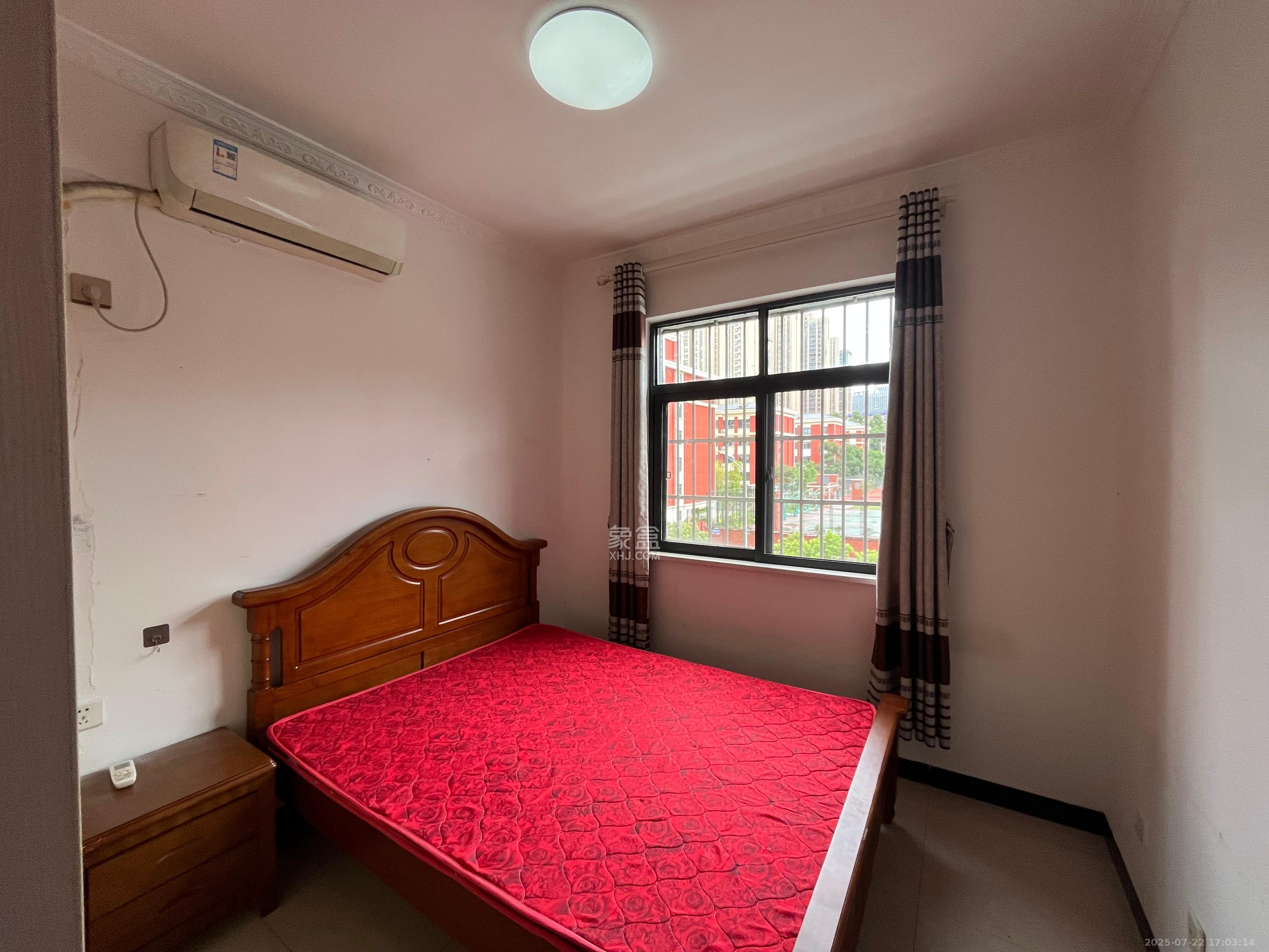 景塘家园 3室2厅1卫 2100.0元/月 景塘家园 3室2厅1卫 2100.0元/月室内图