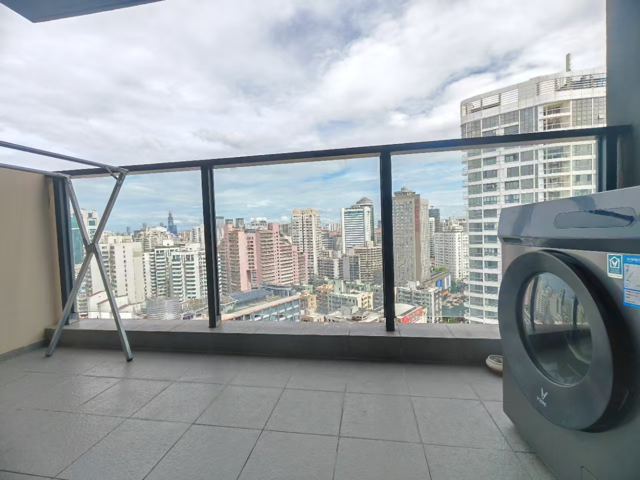 华润中心二期东悦府  3室2厅2卫   6500.00元/月室内图