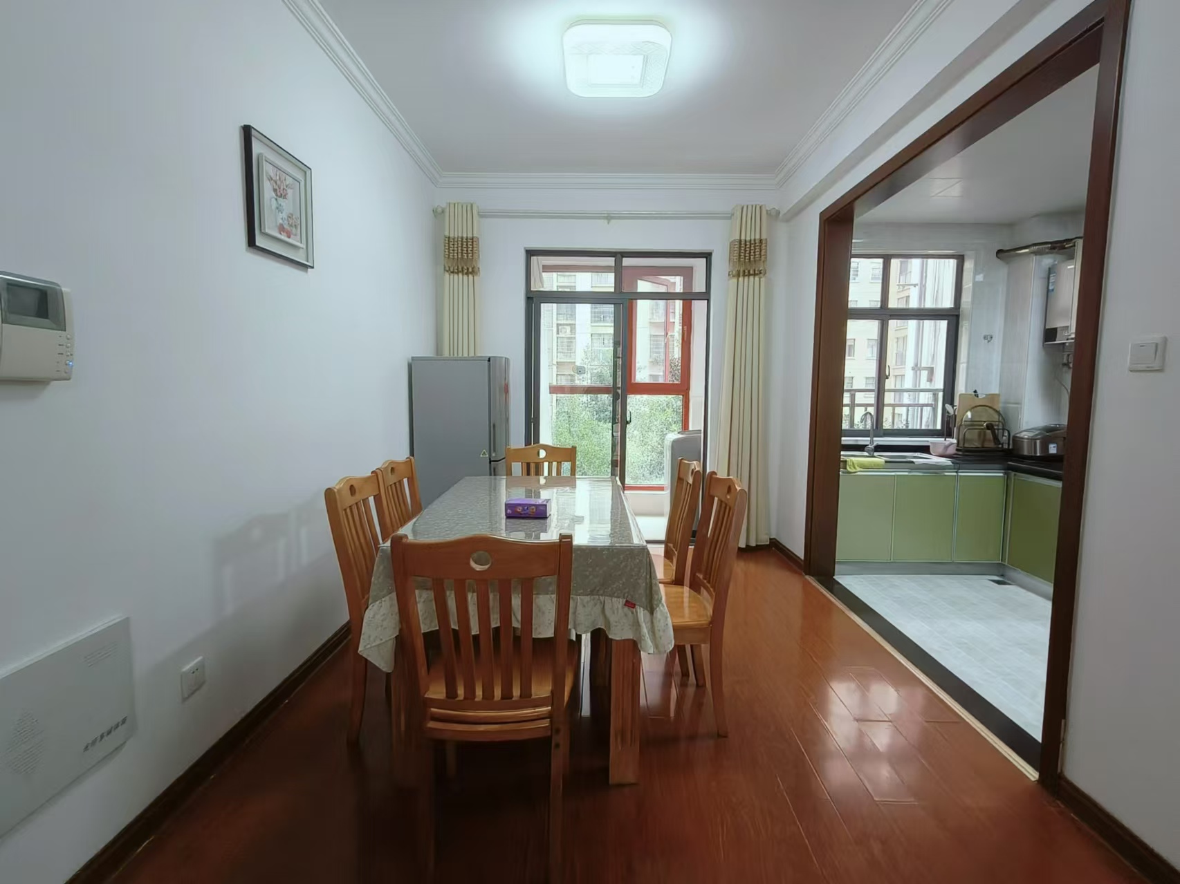 天门壹号 3室2厅2卫 2400.0元/月 天门壹号 3室2厅2卫 2400.0元/月室内图