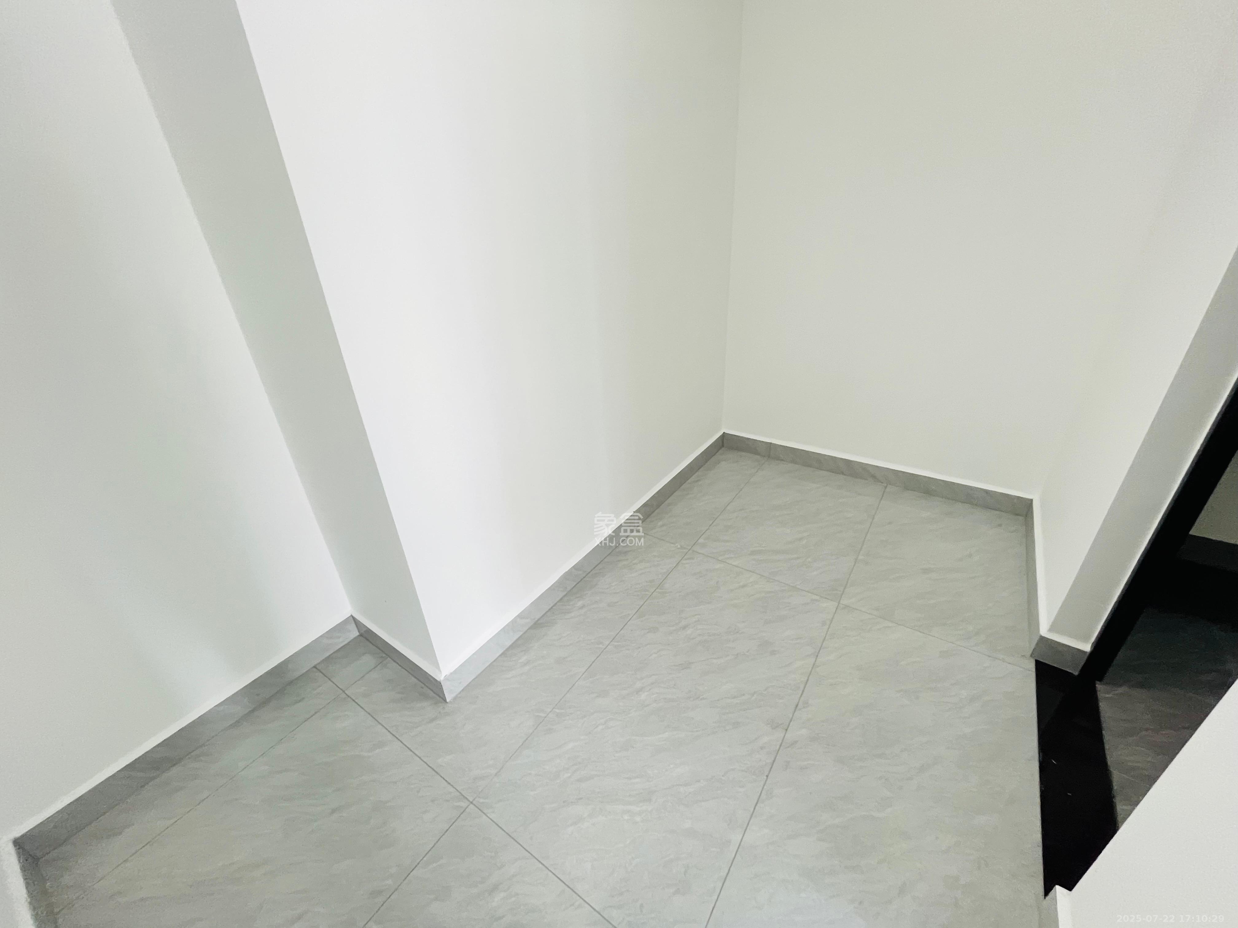 长沙檀府  4室2厅2卫    7000.0元/月 长沙檀府  4室2厅2卫    7000.0元/月室内图