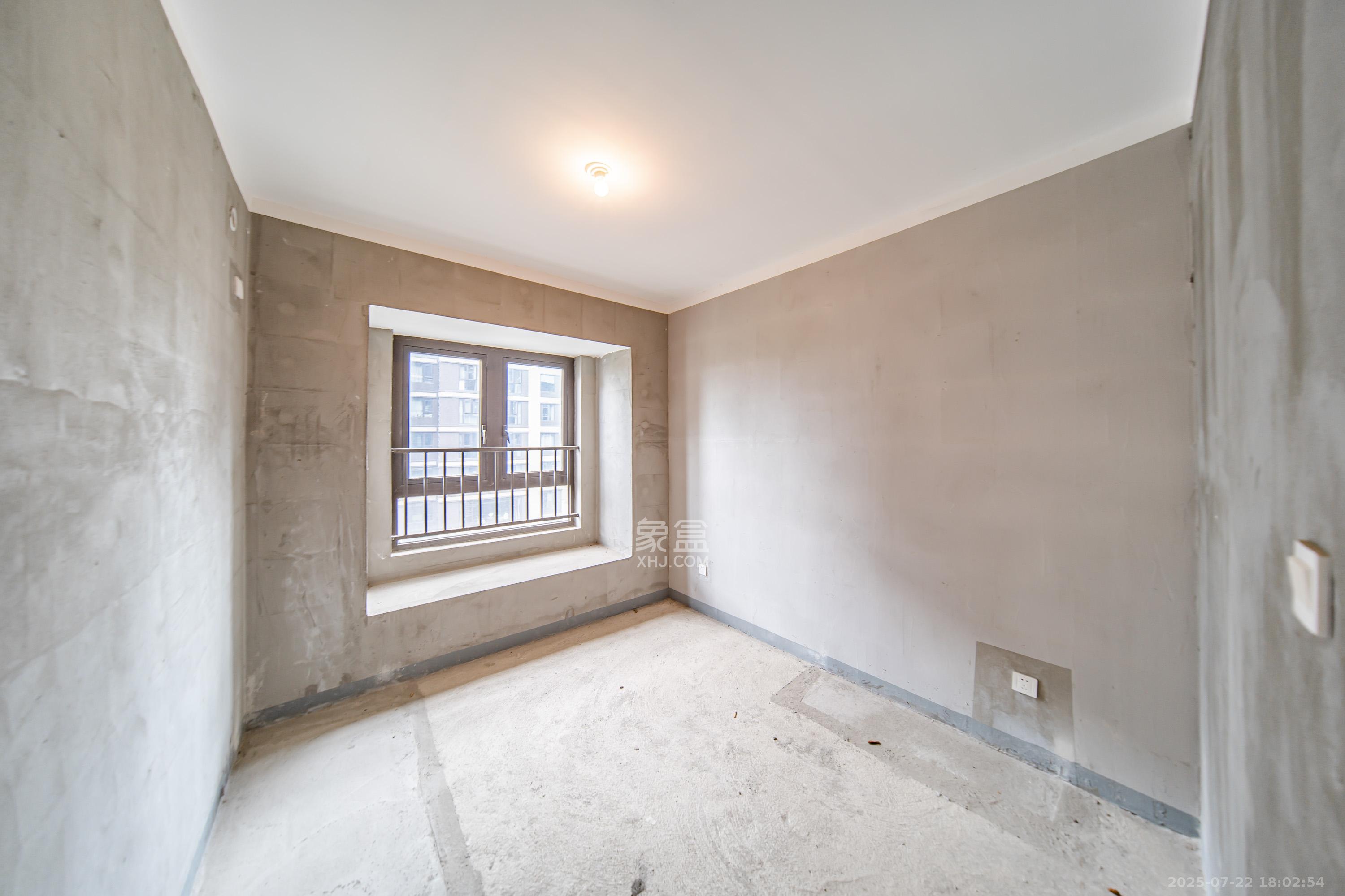 建发电建江山悦 4室2厅2卫 160.0万 建发电建江山悦 4室2厅2卫 160.0万卧室