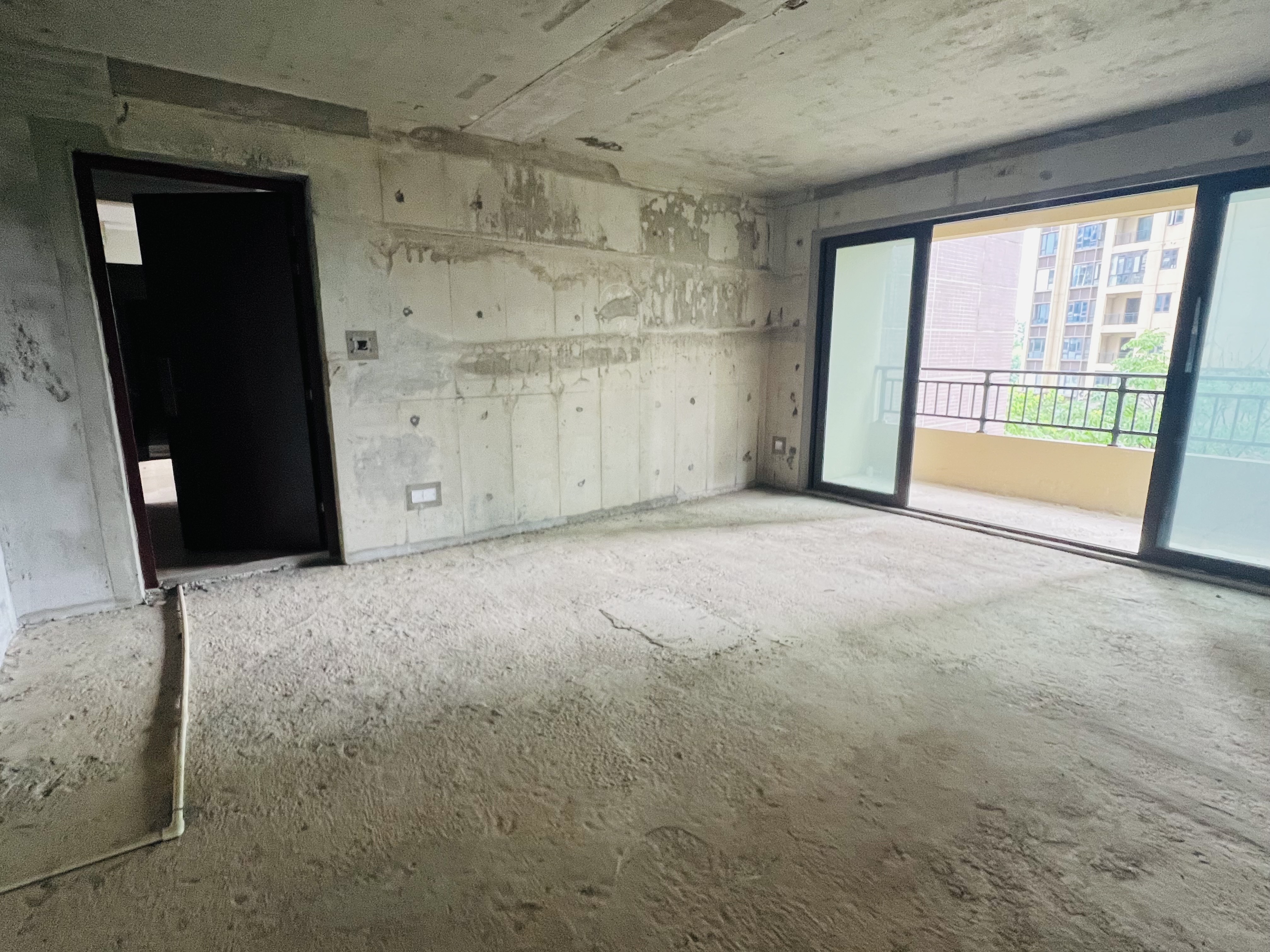 碧桂园锦岸 4室2厅2卫 58.8万 碧桂园锦岸 4室2厅2卫 58.8万客厅