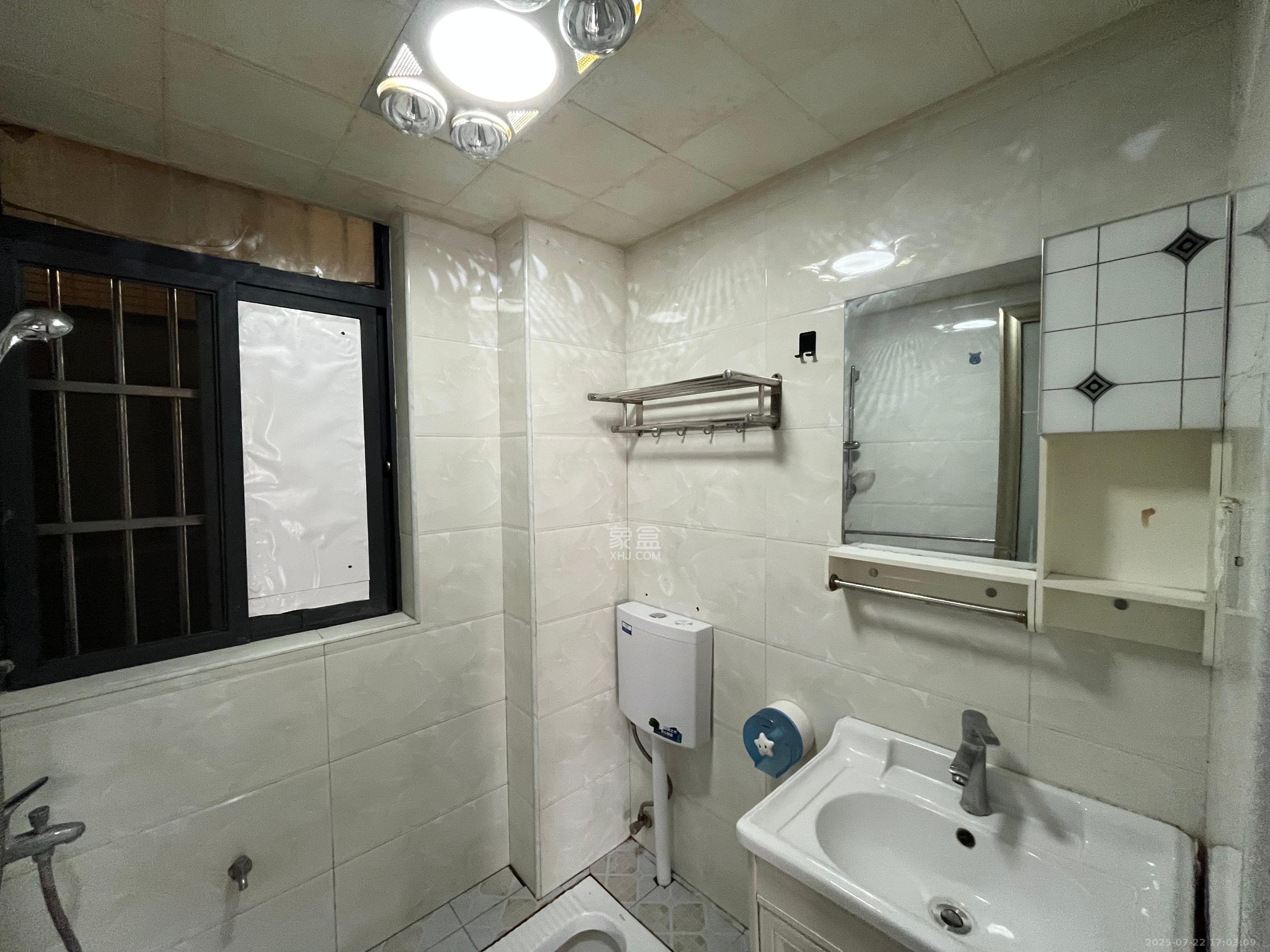 景塘家园 3室2厅1卫 2100.0元/月 景塘家园 3室2厅1卫 2100.0元/月室内图