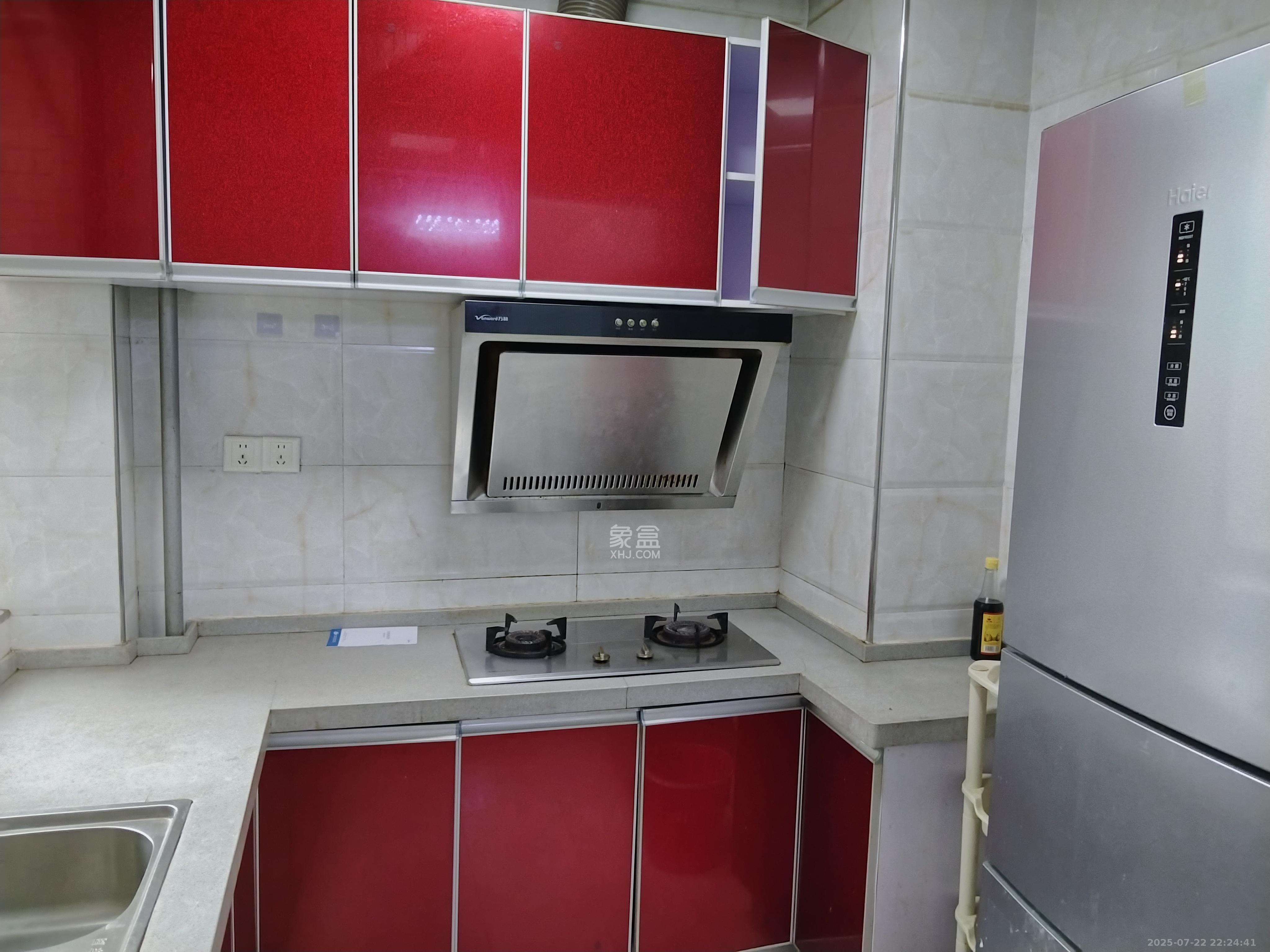 鑫远熙山 4室2厅2卫 2900.0元/月 鑫远熙山 4室2厅2卫 2900.0元/月室内图