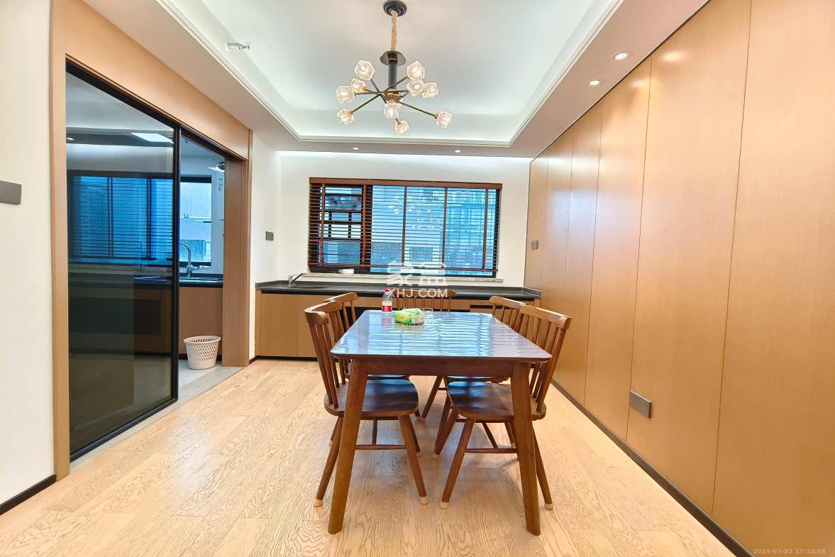 万科里金域国际 4室2厅2卫 5500.0元/月 万科里金域国际 4室2厅2卫 5500.0元/月室内图