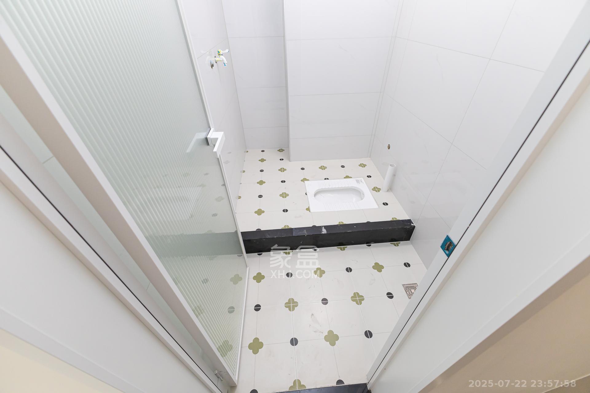 越秀湘江星汇城二期 4室2厅2卫 119.0万 越秀湘江星汇城二期 4室2厅2卫 119.0万卫生间