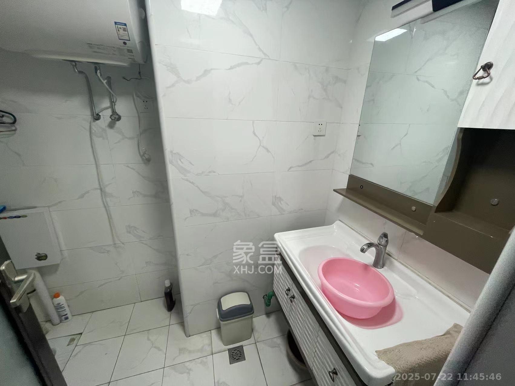 高升时代广场(冠铭商务中心) 1室1厅1卫 1250.0元/月 高升时代广场(冠铭商务中心) 1室1厅1卫 1250.0元/月室内图