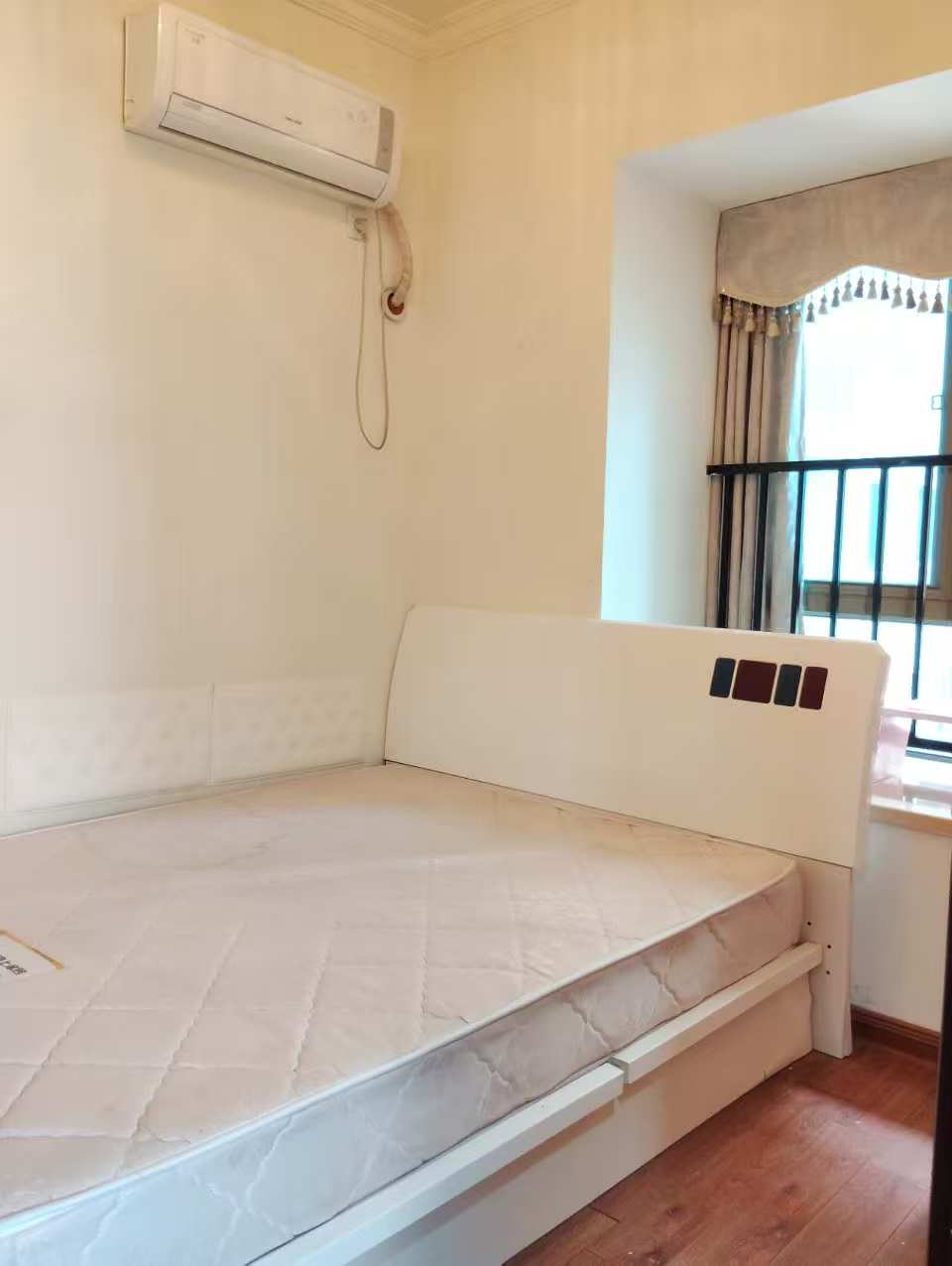 碧桂园 3室1厅1卫 1800.0元/月 碧桂园 3室1厅1卫 1800.0元/月室内图