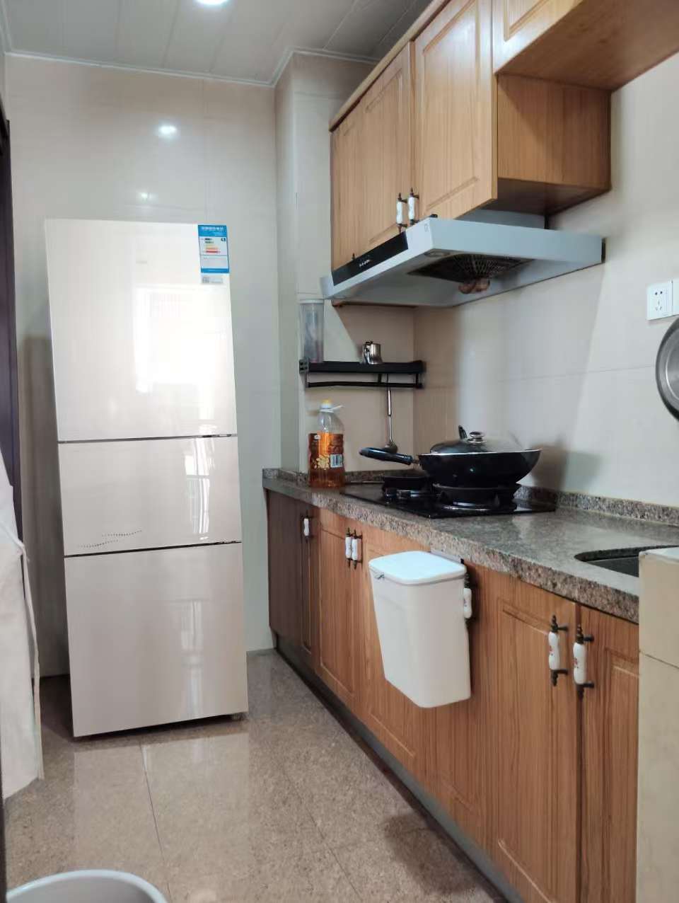 碧桂园 3室1厅1卫 1800.0元/月 碧桂园 3室1厅1卫 1800.0元/月室内图