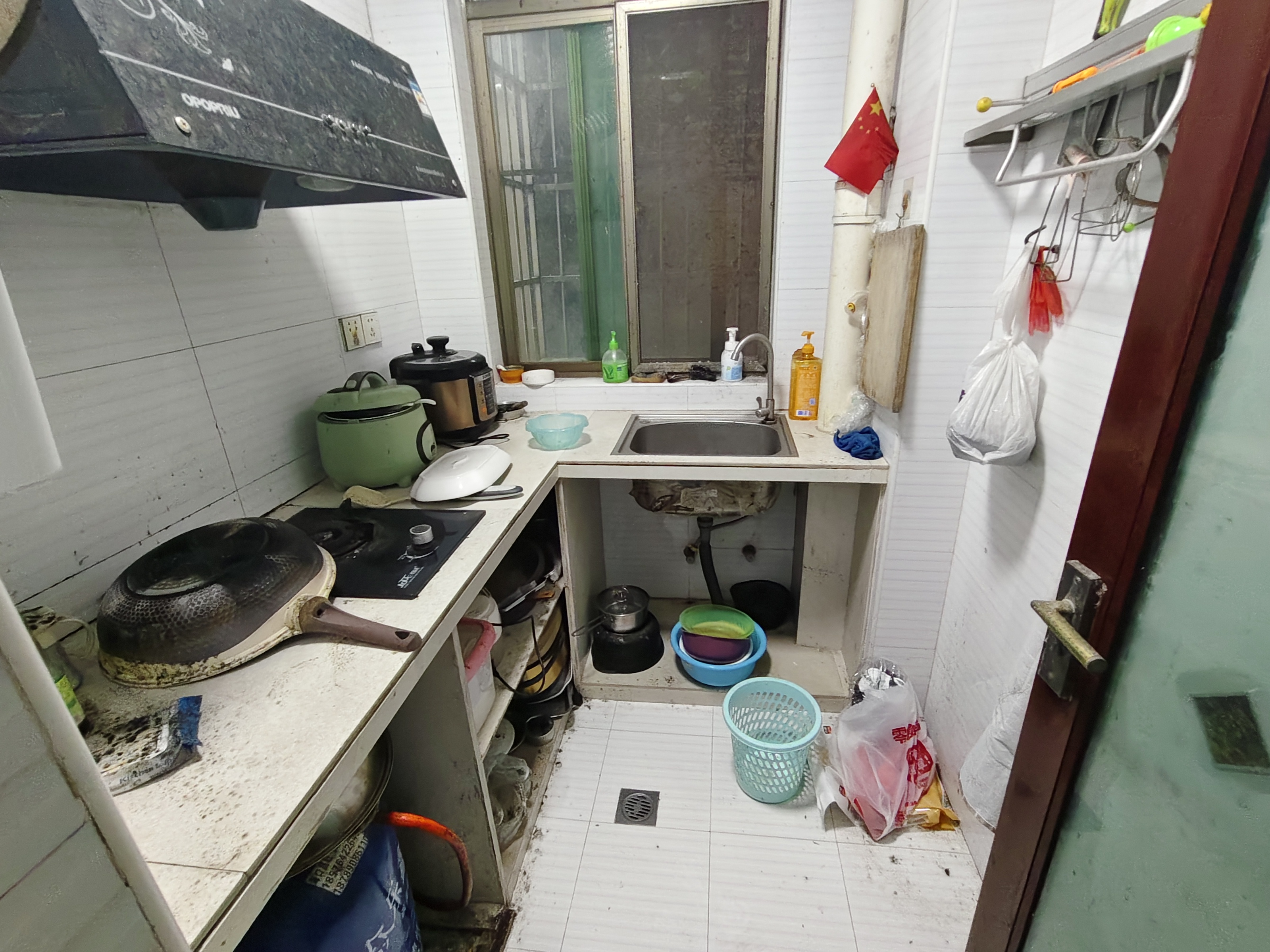 上丹公寓  2室2厅1卫   1600.00元/月室内图