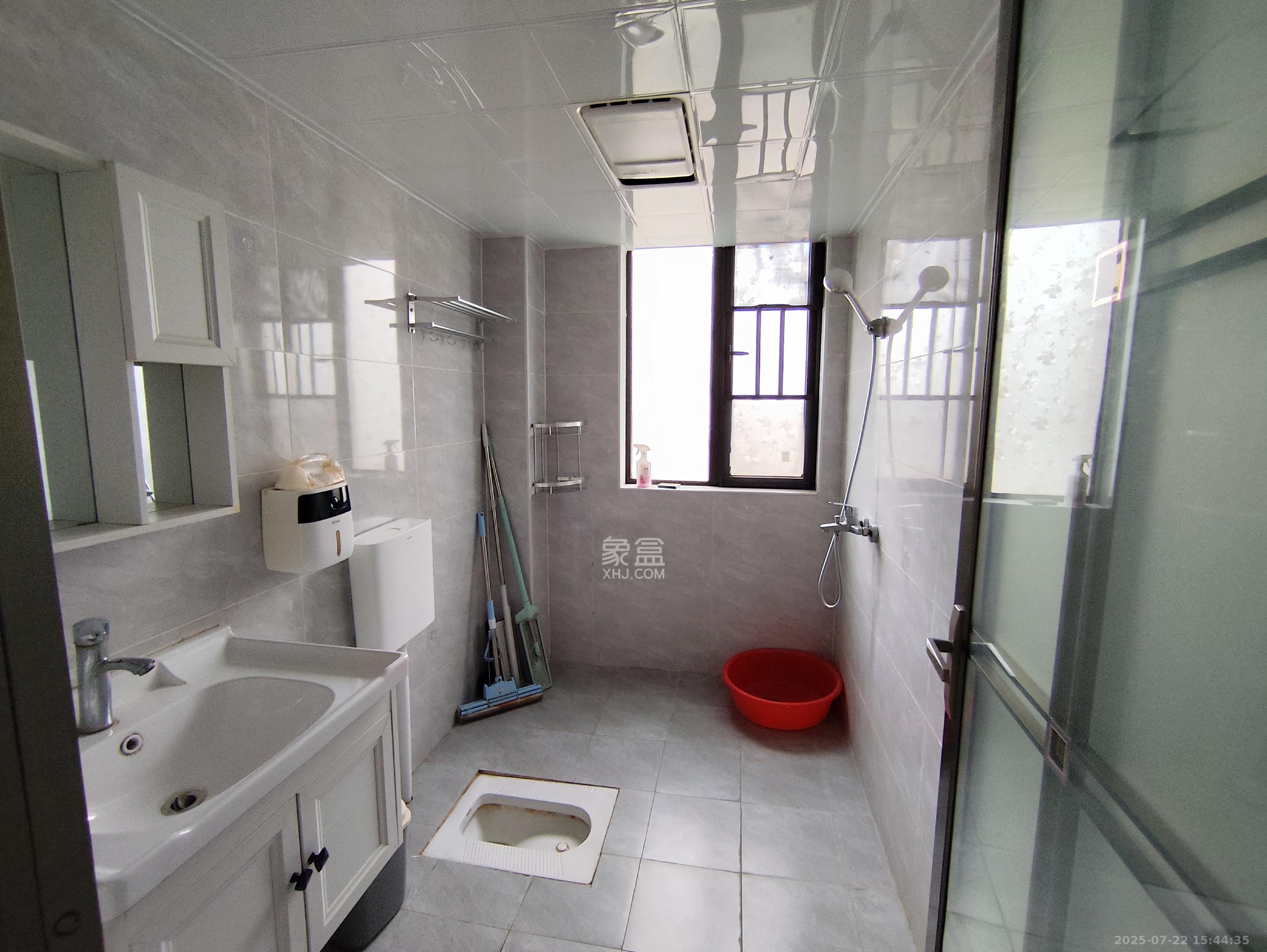 湘水郡(兴旺小爱同学)  4室2厅2卫    2400.0元/月 湘水郡(兴旺小爱同学)  4室2厅2卫    2400.0元/月室内图