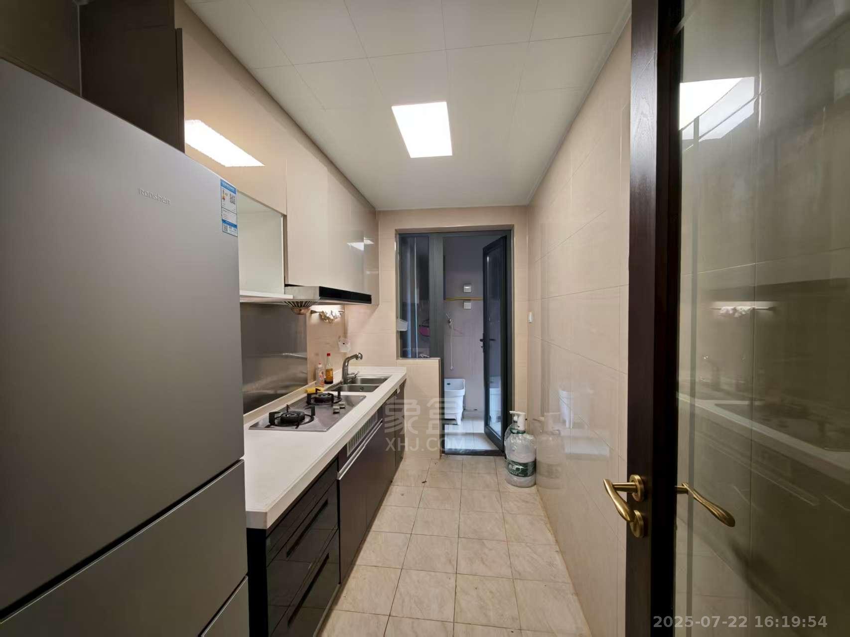 株洲恒大悦珑台 3室2厅1卫 2000.0元/月 株洲恒大悦珑台 3室2厅1卫 2000.0元/月室内图