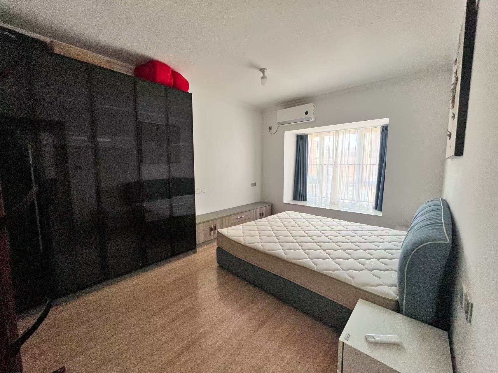 碧桂园梓山府 3室2厅2卫 2000.0元/月 碧桂园梓山府 3室2厅2卫 2000.0元/月室内图