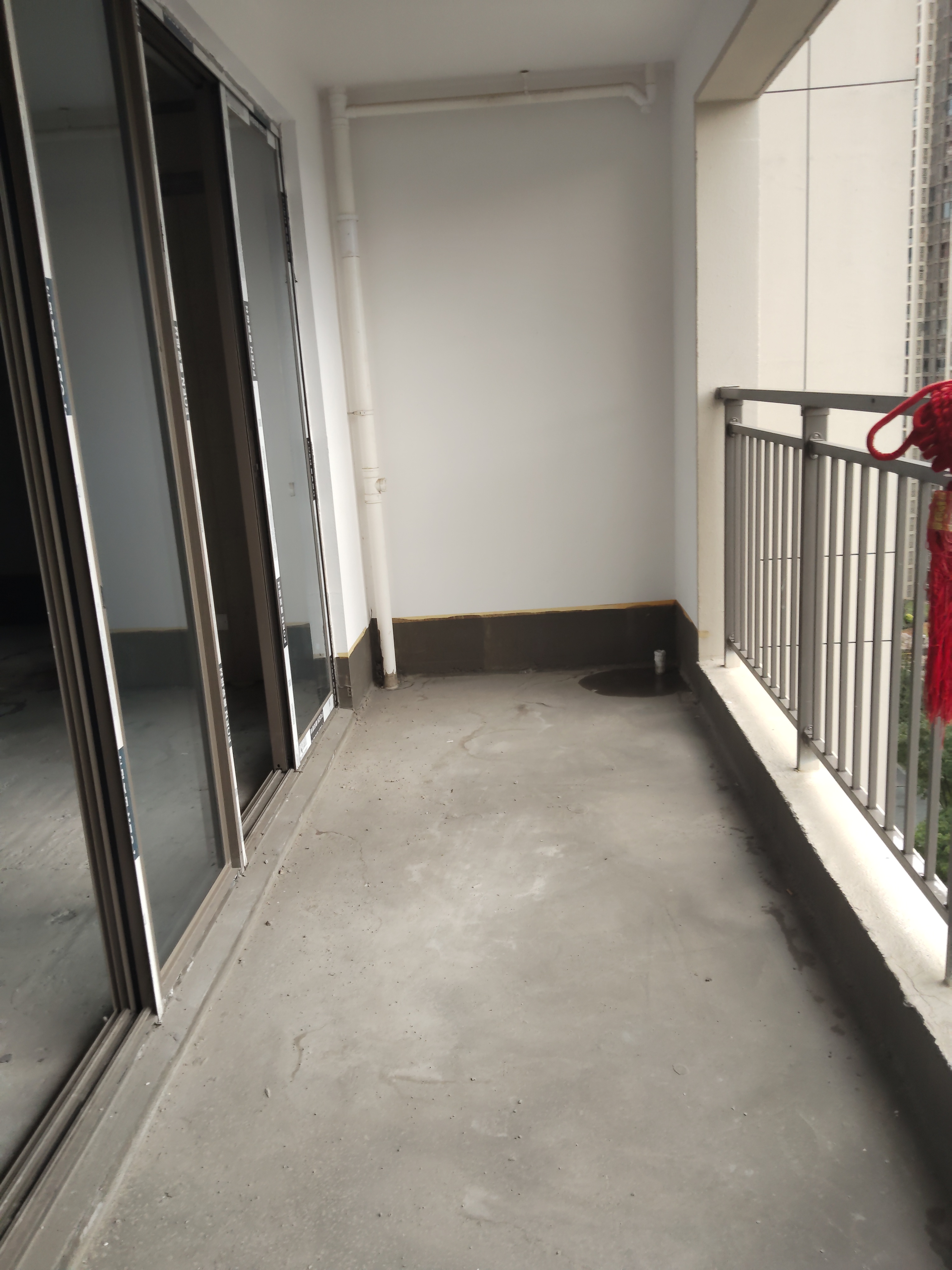 吾悦广场 4室2厅2卫 72.0万 吾悦广场 4室2厅2卫 72.0万客厅