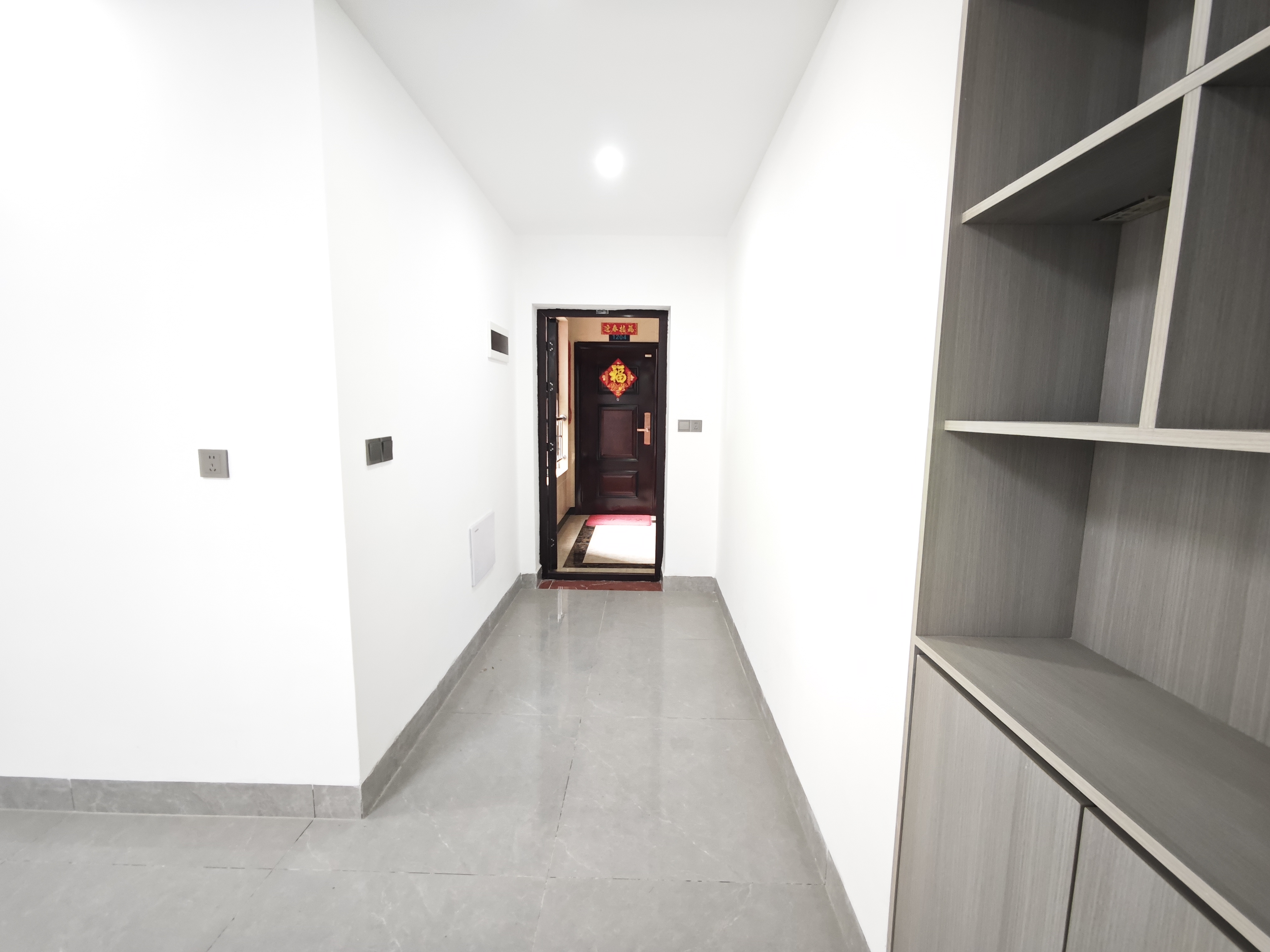 雅士林御苑  3室2厅2卫   2200.00元/月室内图