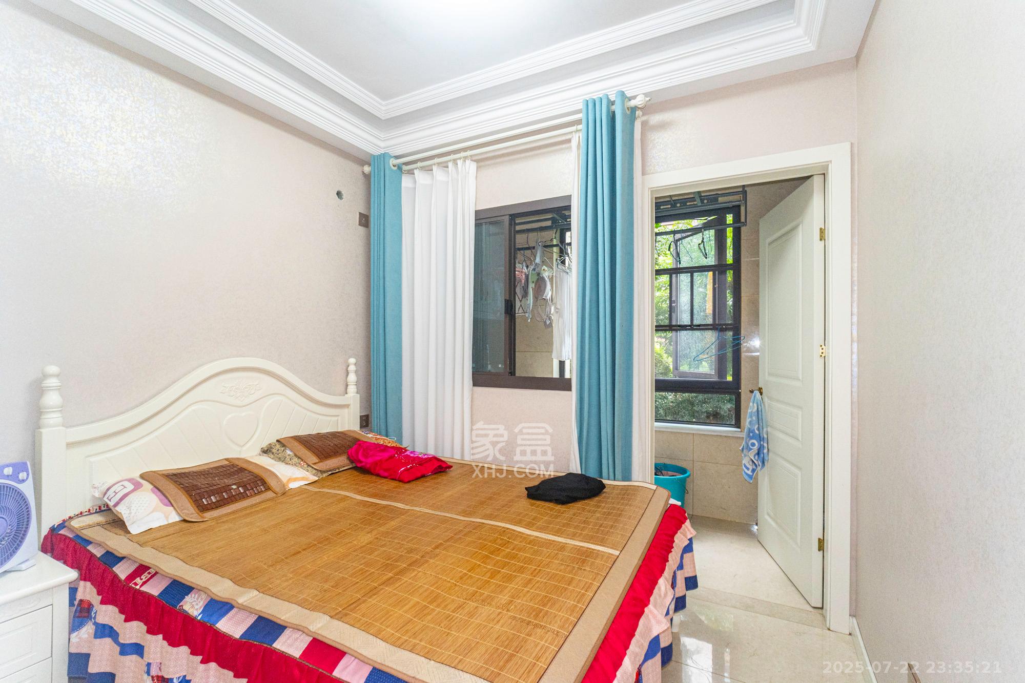 中交建发松雅院 4室2厅2卫 138.0万 中交建发松雅院 4室2厅2卫 138.0万卧室