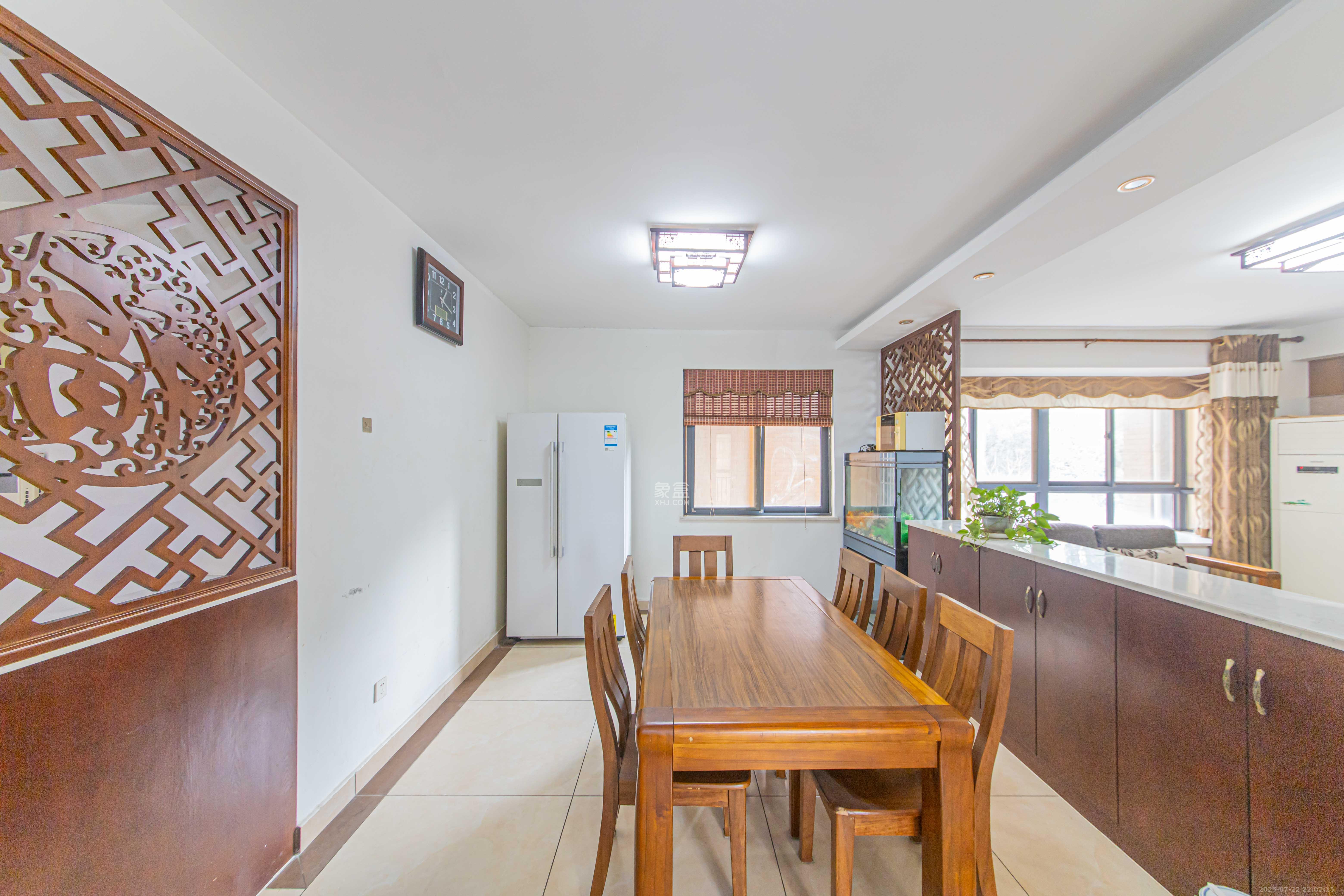 山水嘉园  4室2厅2卫    85.0万 山水嘉园  4室2厅2卫    85.0万客厅