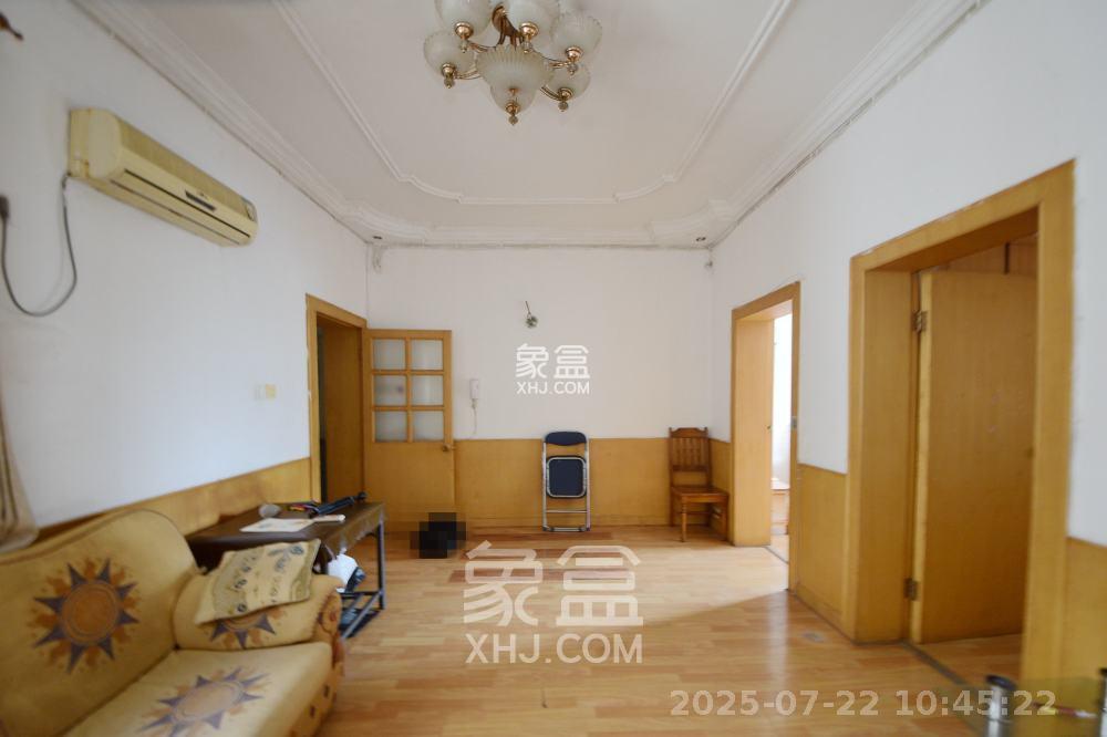 湖南省粮油公司宿舍 2室1厅1卫 1400.0元/月 湖南省粮油公司宿舍 2室1厅1卫 1400.0元/月室内图