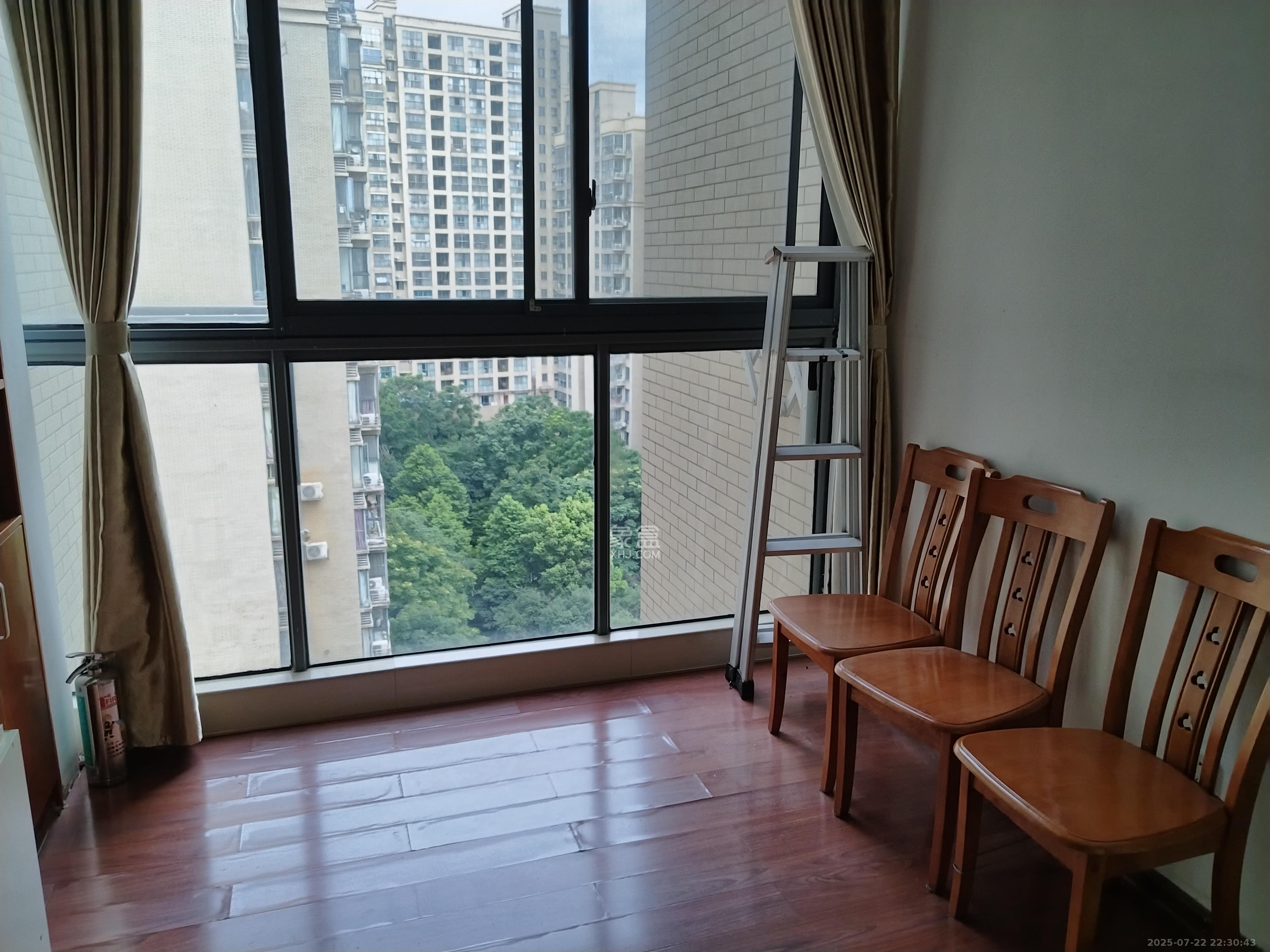 鑫远熙山  4室2厅2卫    3380.0元/月 鑫远熙山  4室2厅2卫    3380.0元/月室内图