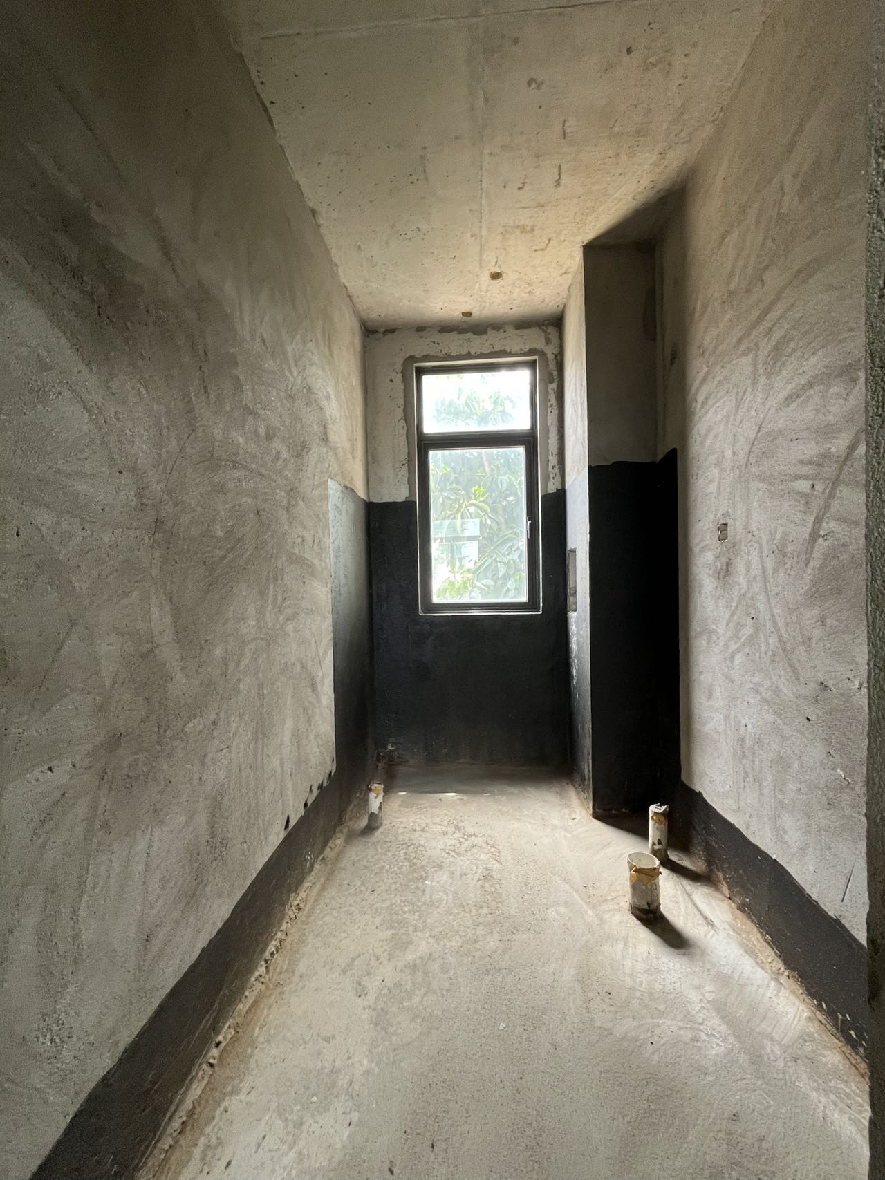 国瑞江畔花园 5室3厅4卫 950.0万 国瑞江畔花园 5室3厅4卫 950.0万客厅