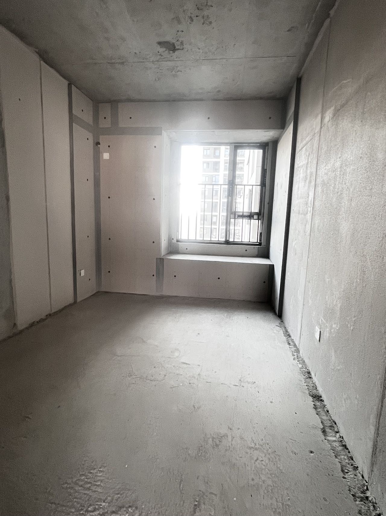 吾悦广场 5室2厅2卫 78.8万 吾悦广场 5室2厅2卫 78.8万客厅