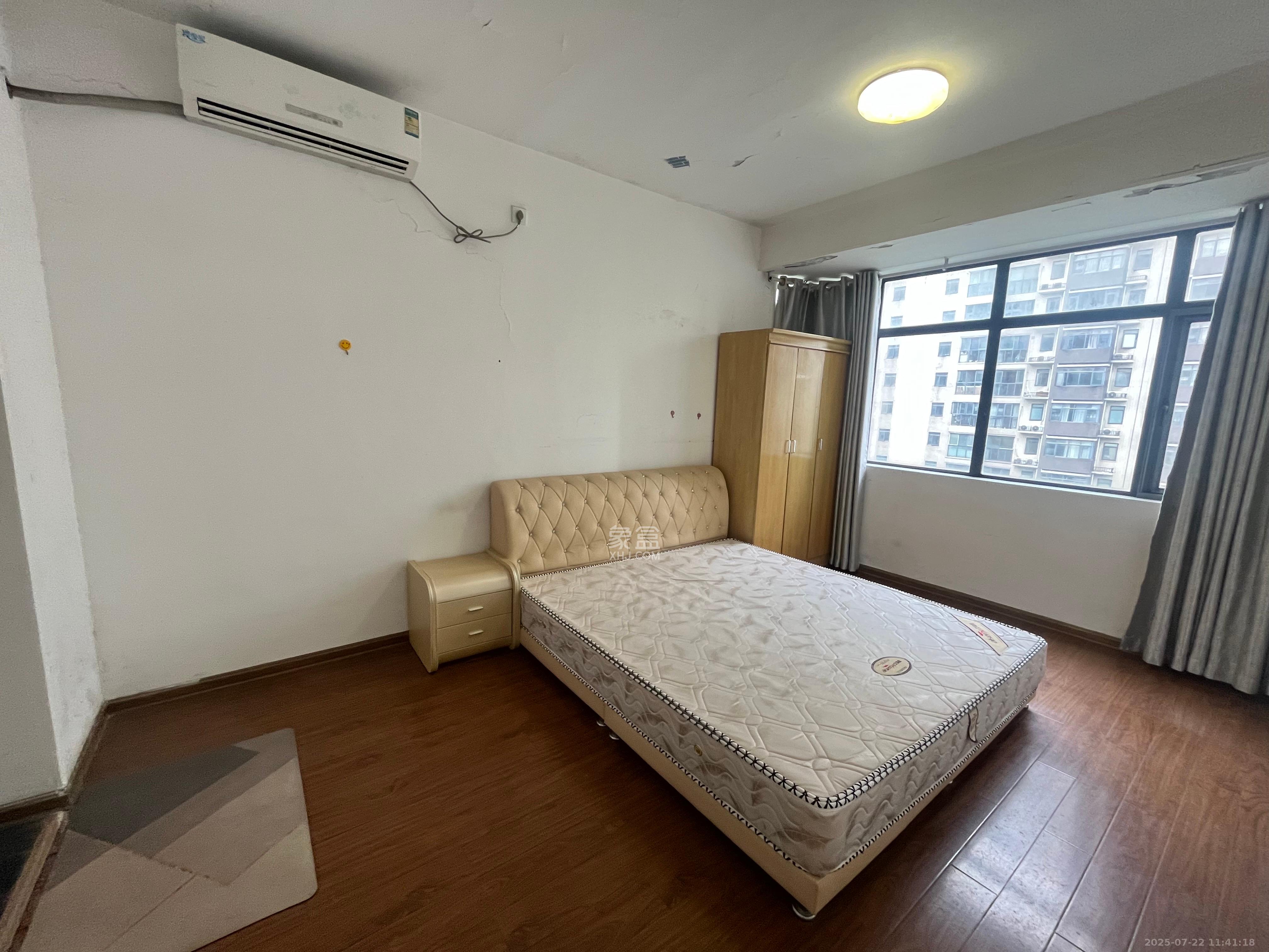 湘水熙园 3室2厅2卫 3000.0元/月 湘水熙园 3室2厅2卫 3000.0元/月室内图